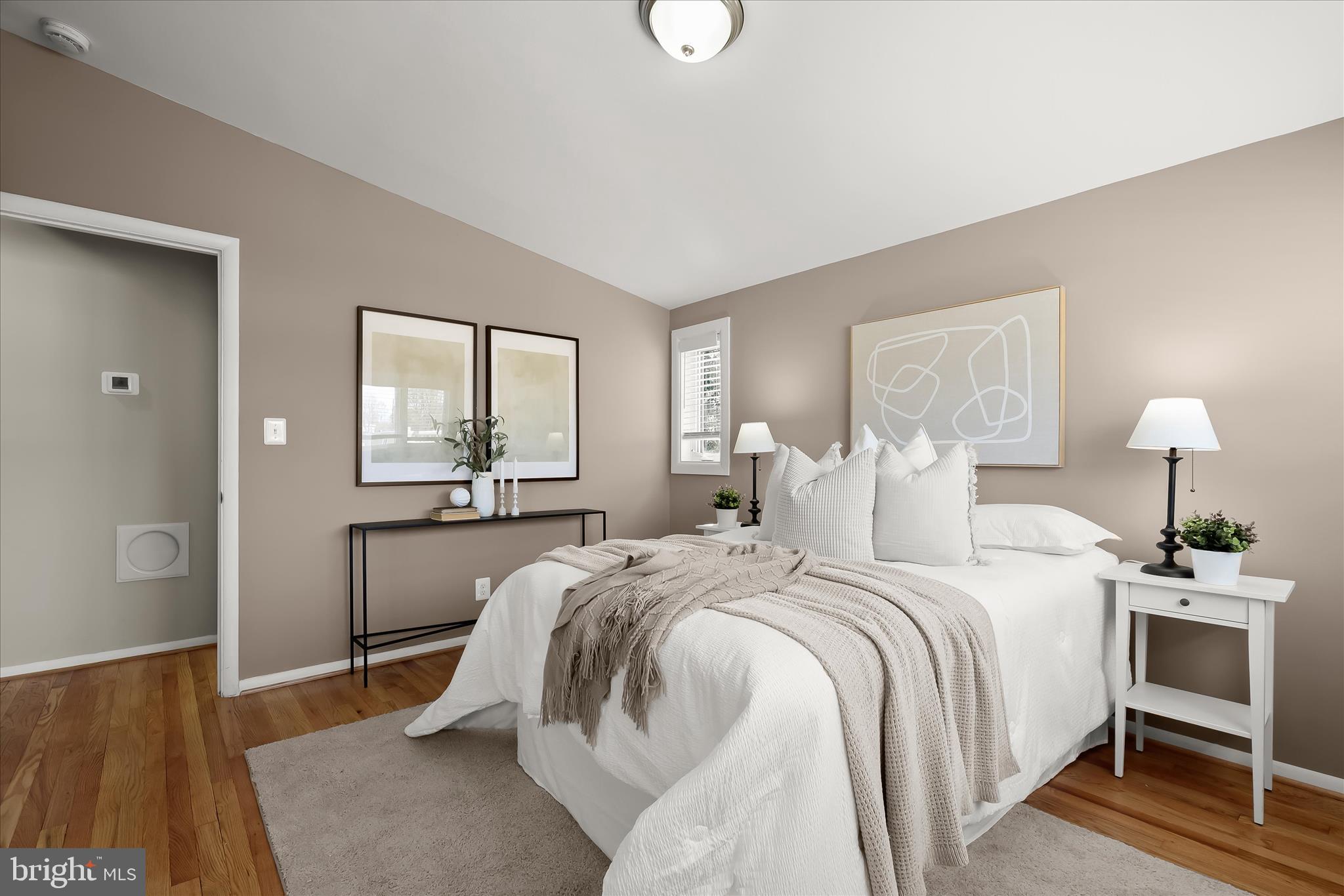 SCOTTS HILL - Residential