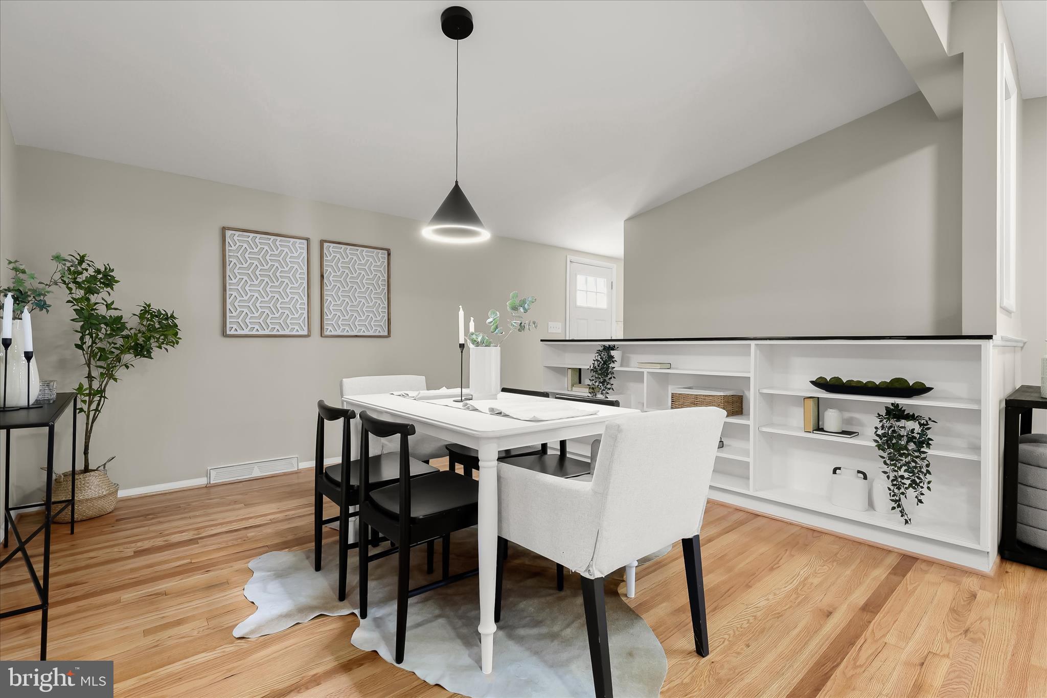 SCOTTS HILL - Residential