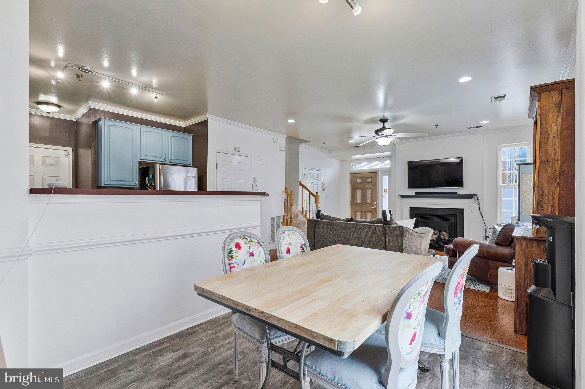 LORTON STATION NORTH CND - Residential