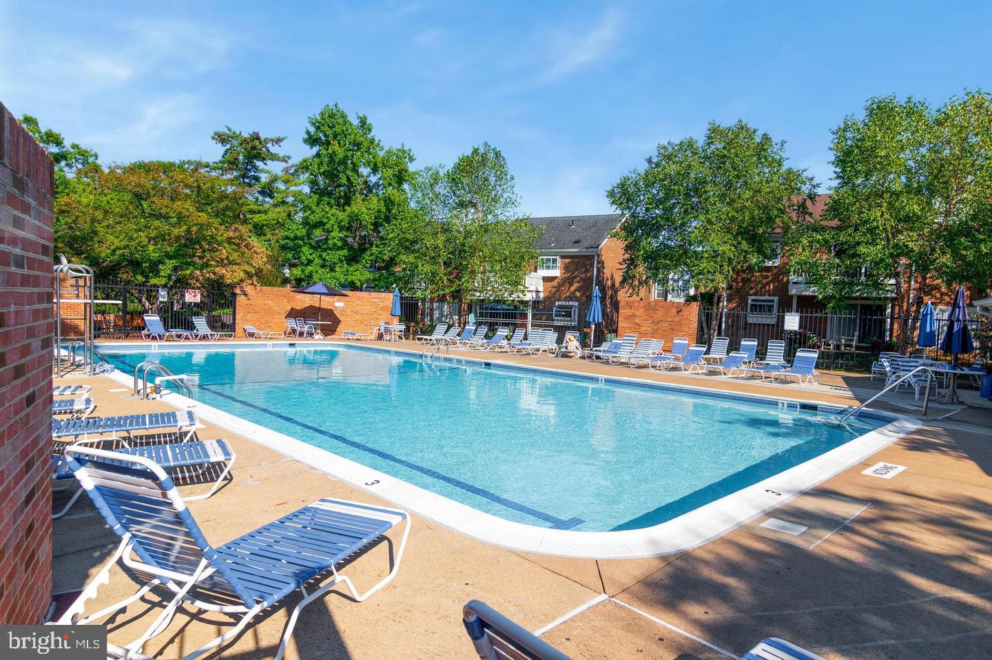 WINDGATE II - Residential