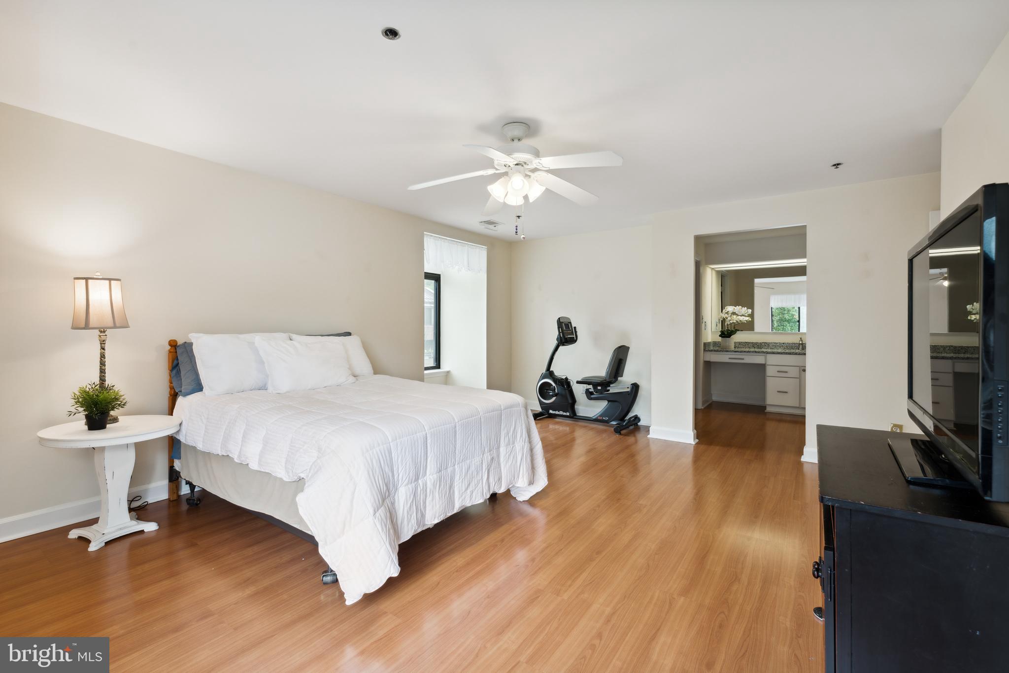 TOWSONGATE - Residential