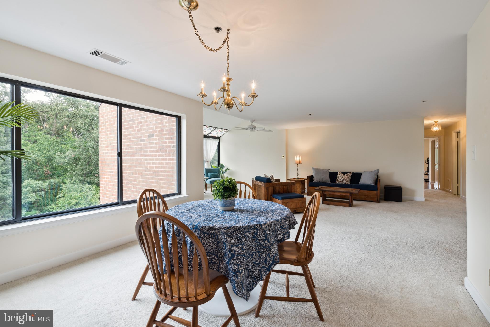 TOWSONGATE - Residential