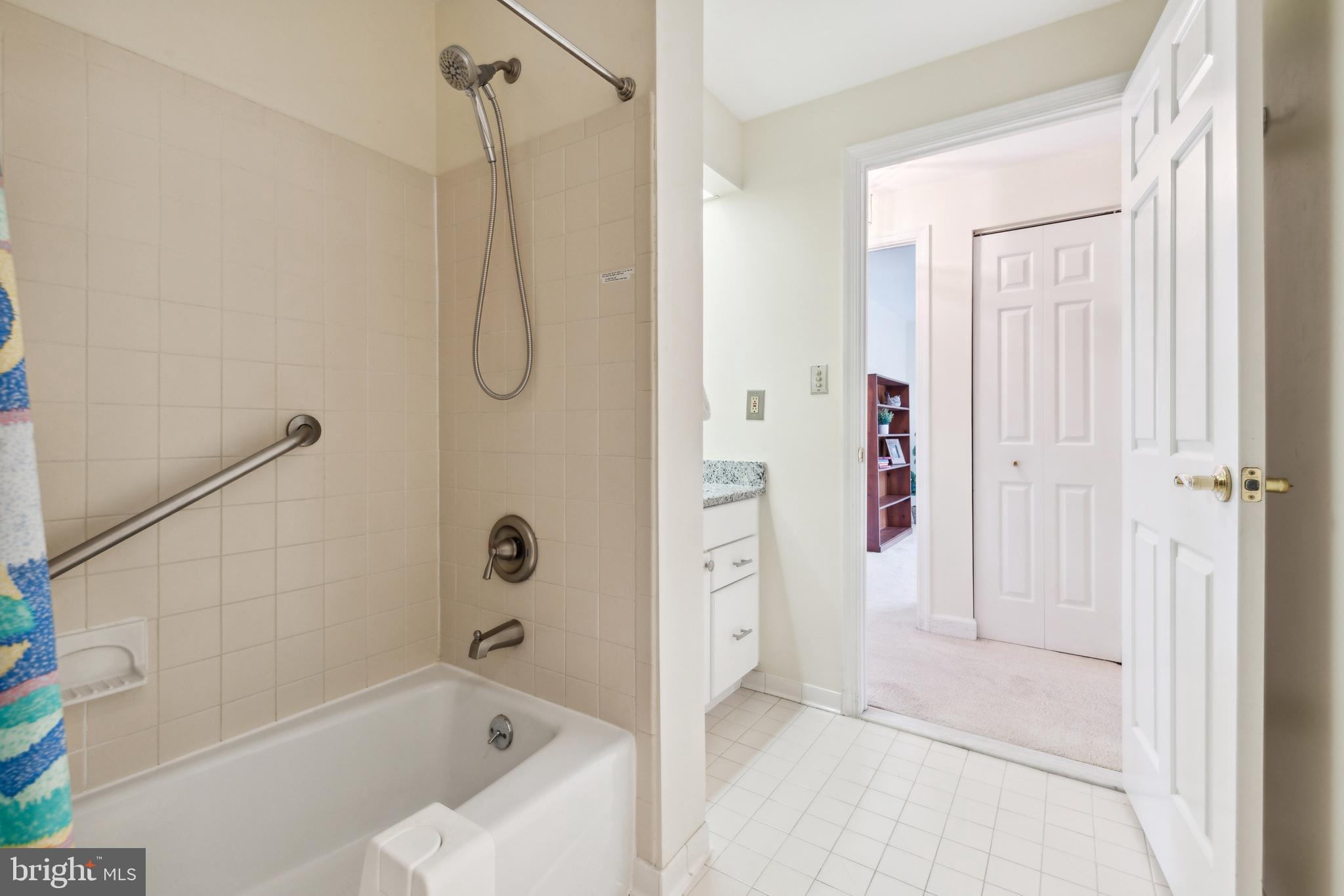 TOWSONGATE - Residential