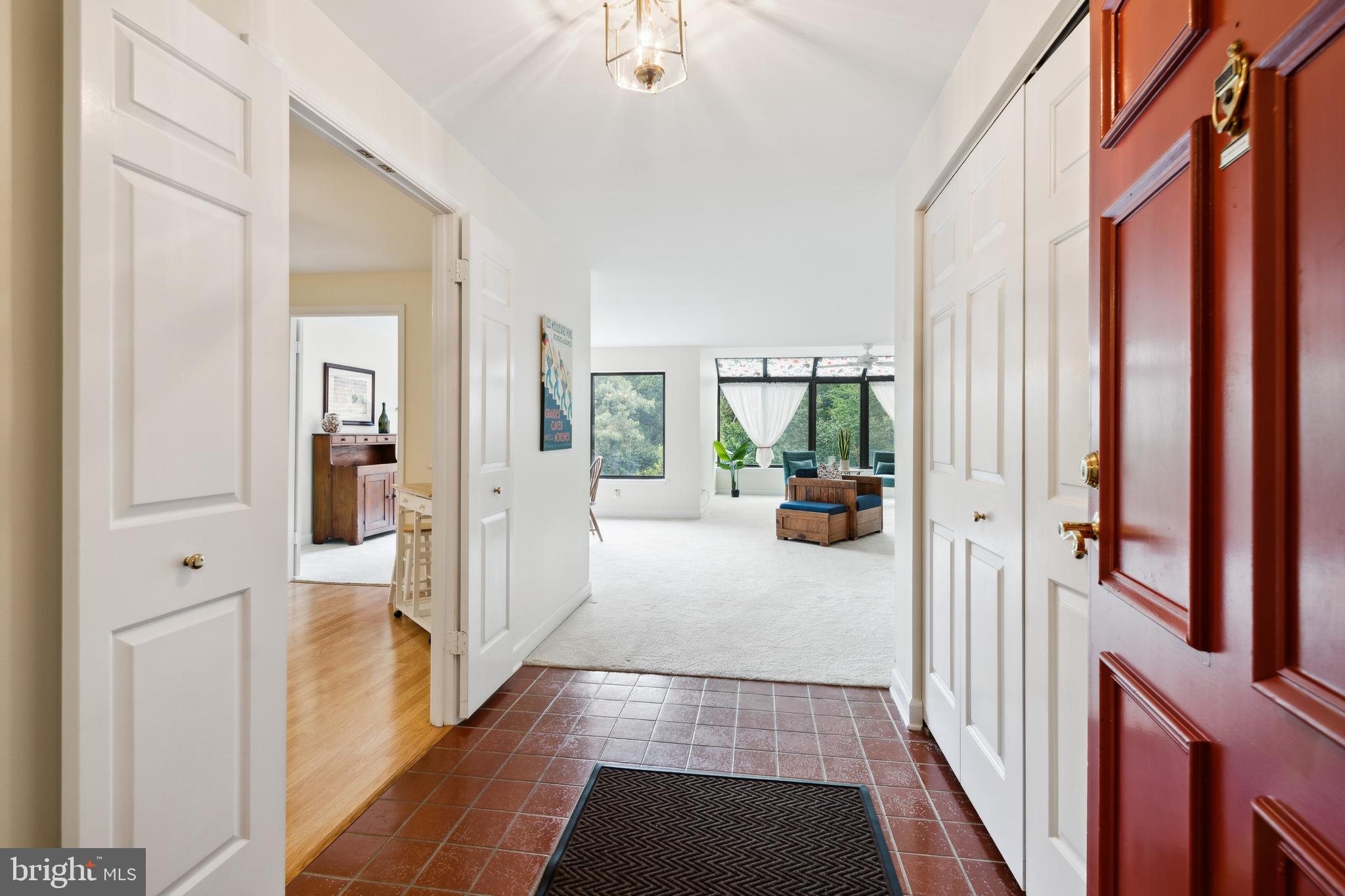 TOWSONGATE - Residential