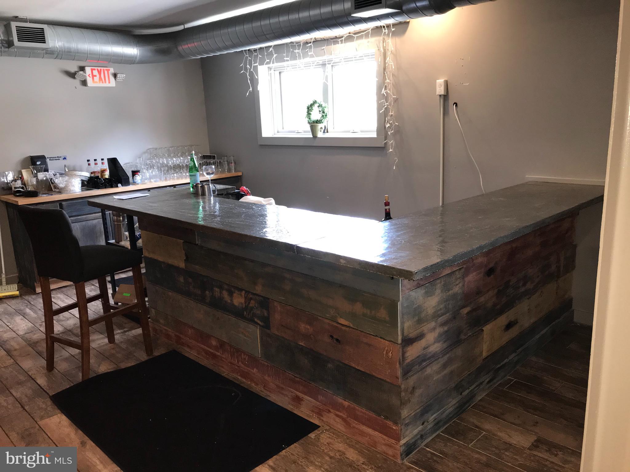 BELMONT HILLS - Commercial Sale