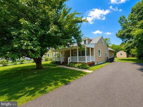 Homes For Rent - 14704 Featherstone Road<br/> WOODBRIDGE, VA 22191