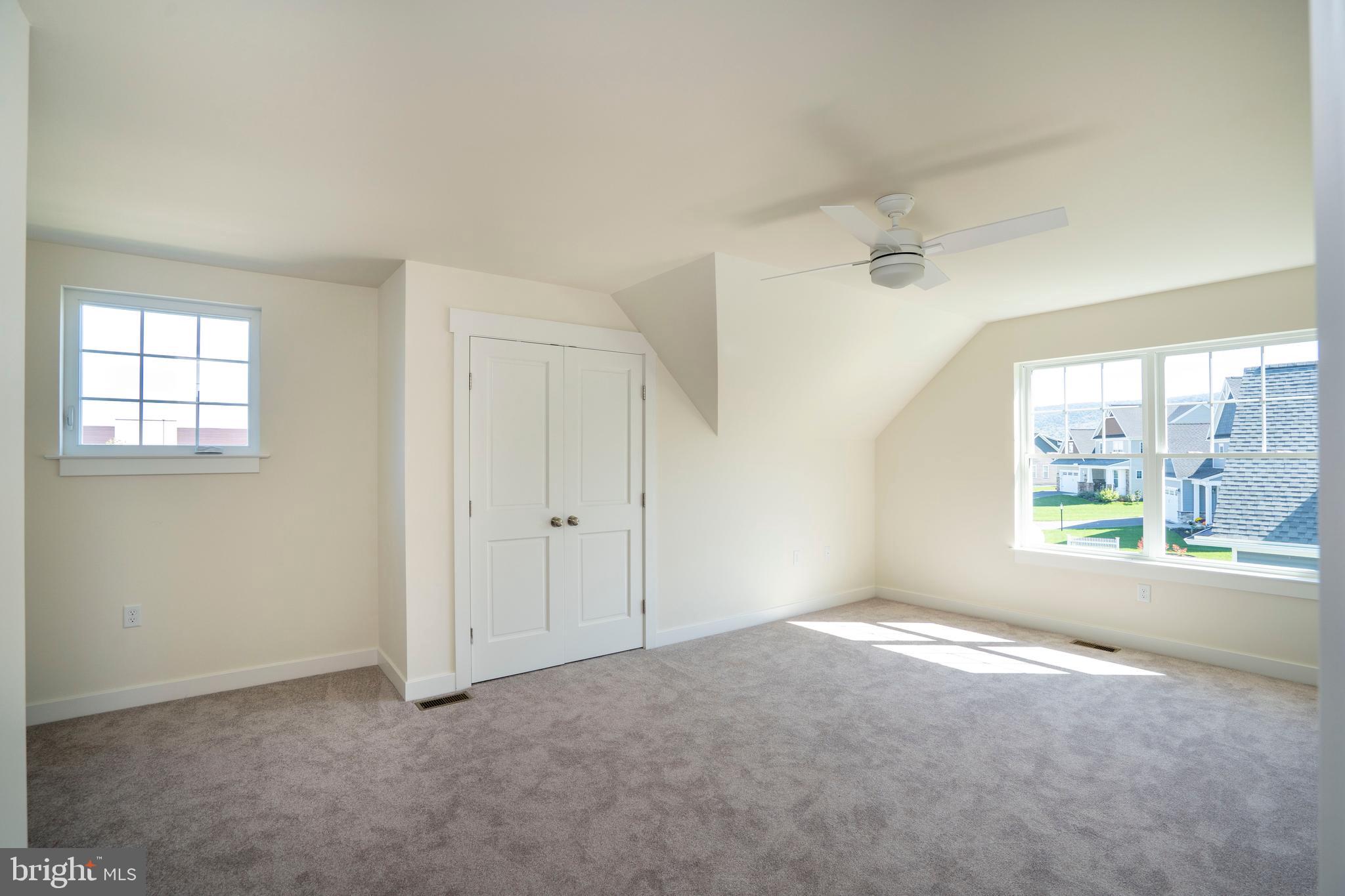 ORCHARD VIEW - Residential