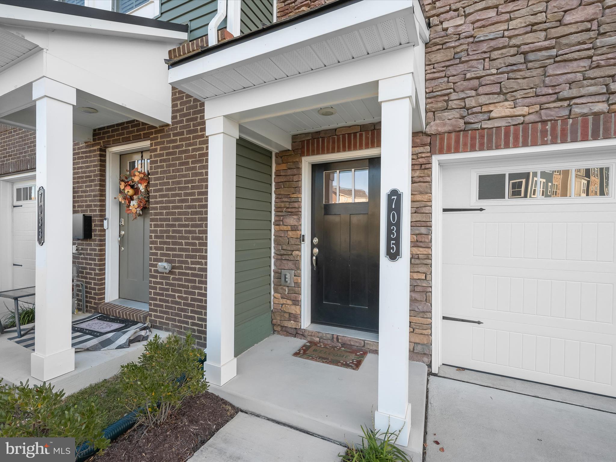 THE RIDGES - Residential