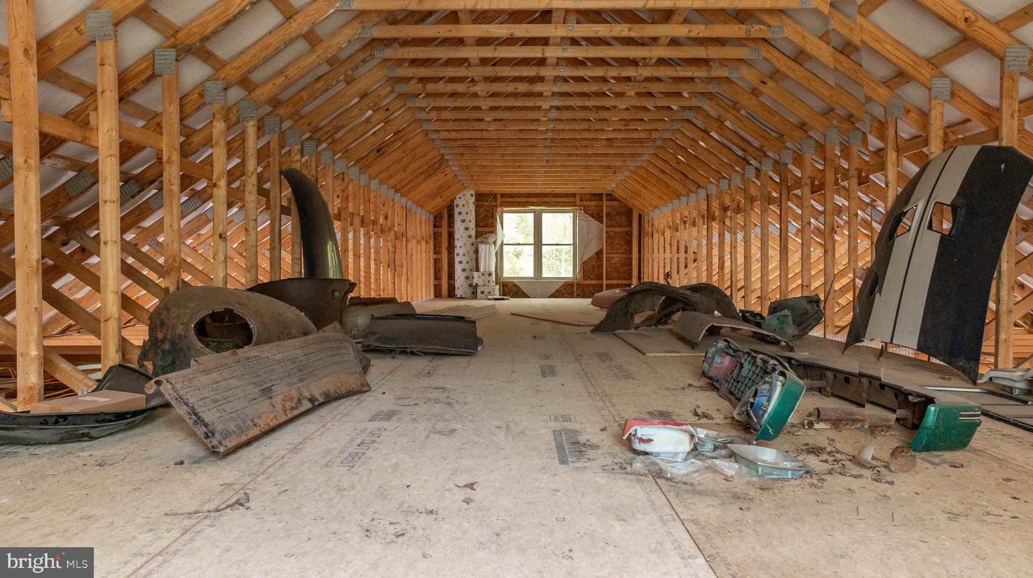 DEEP BRANCH FOREST - Residential