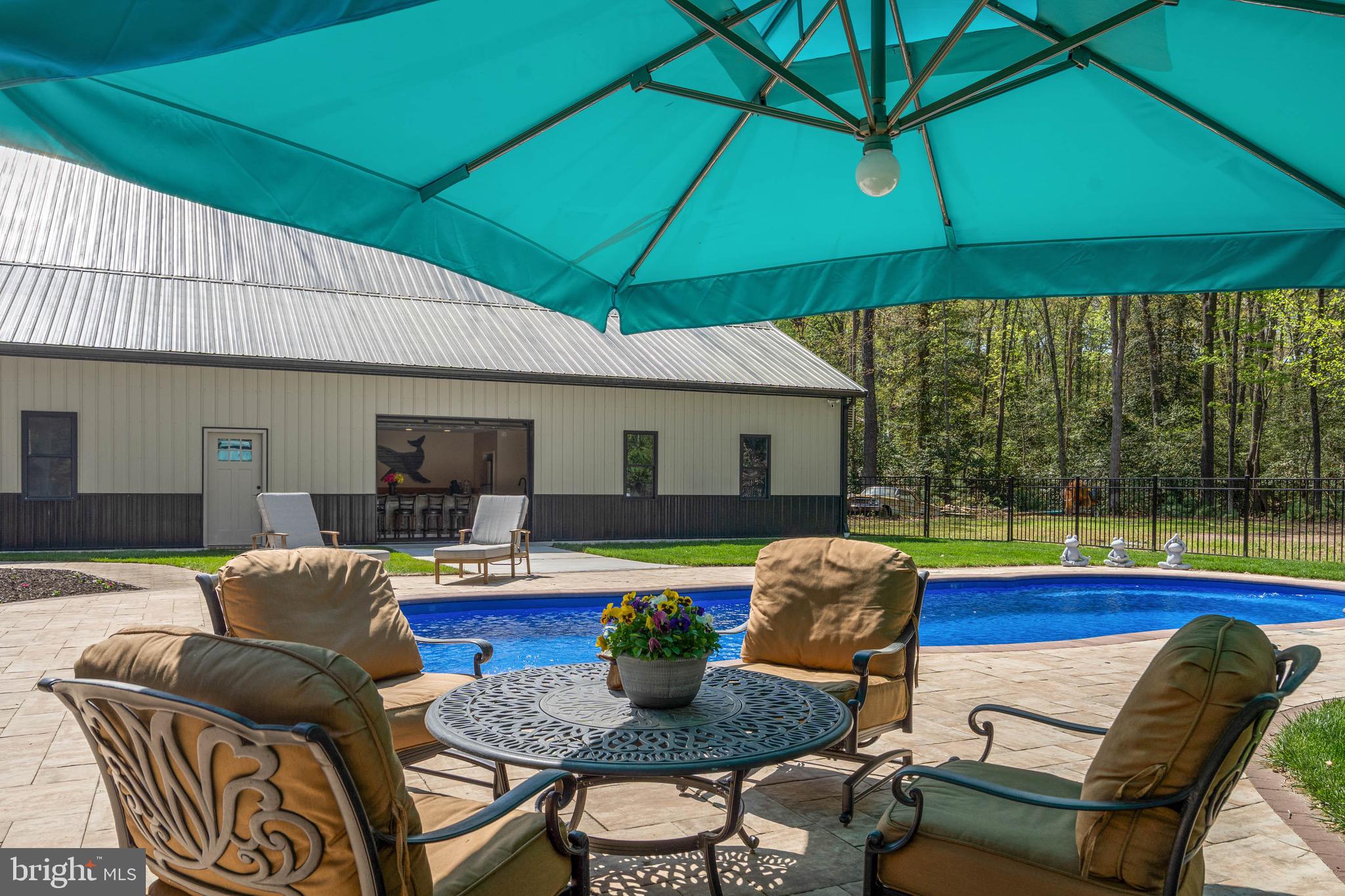 DEEP BRANCH FOREST - Residential