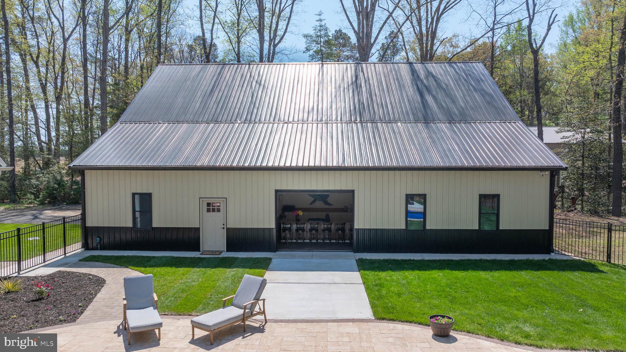 DEEP BRANCH FOREST - Residential