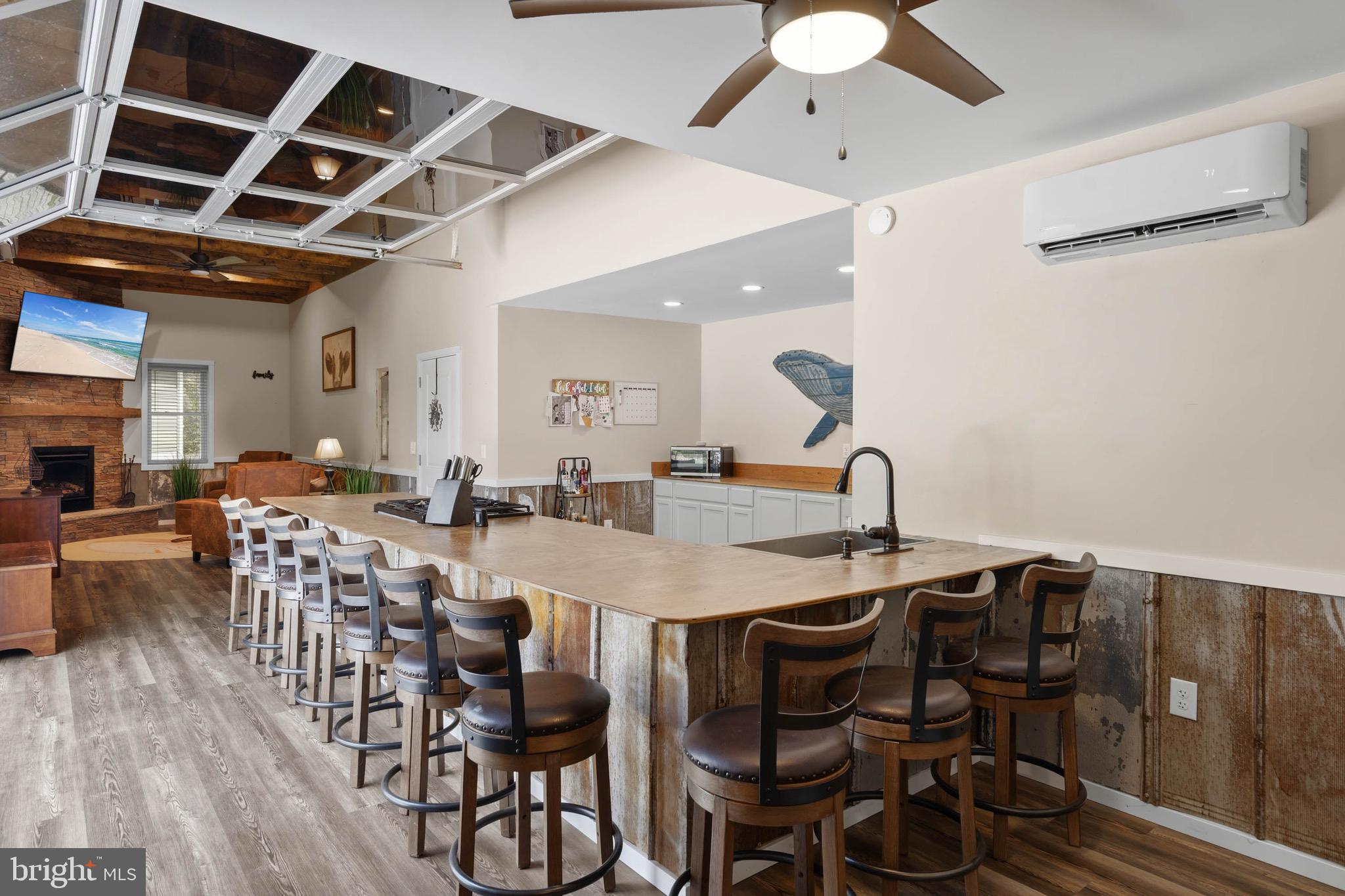 DEEP BRANCH FOREST - Residential