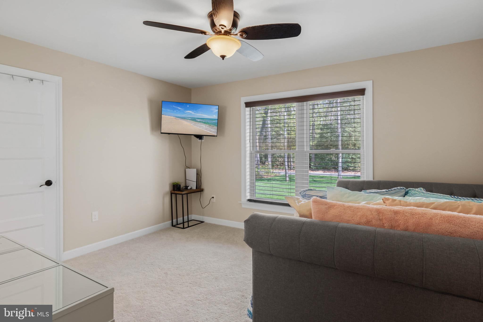 DEEP BRANCH FOREST - Residential