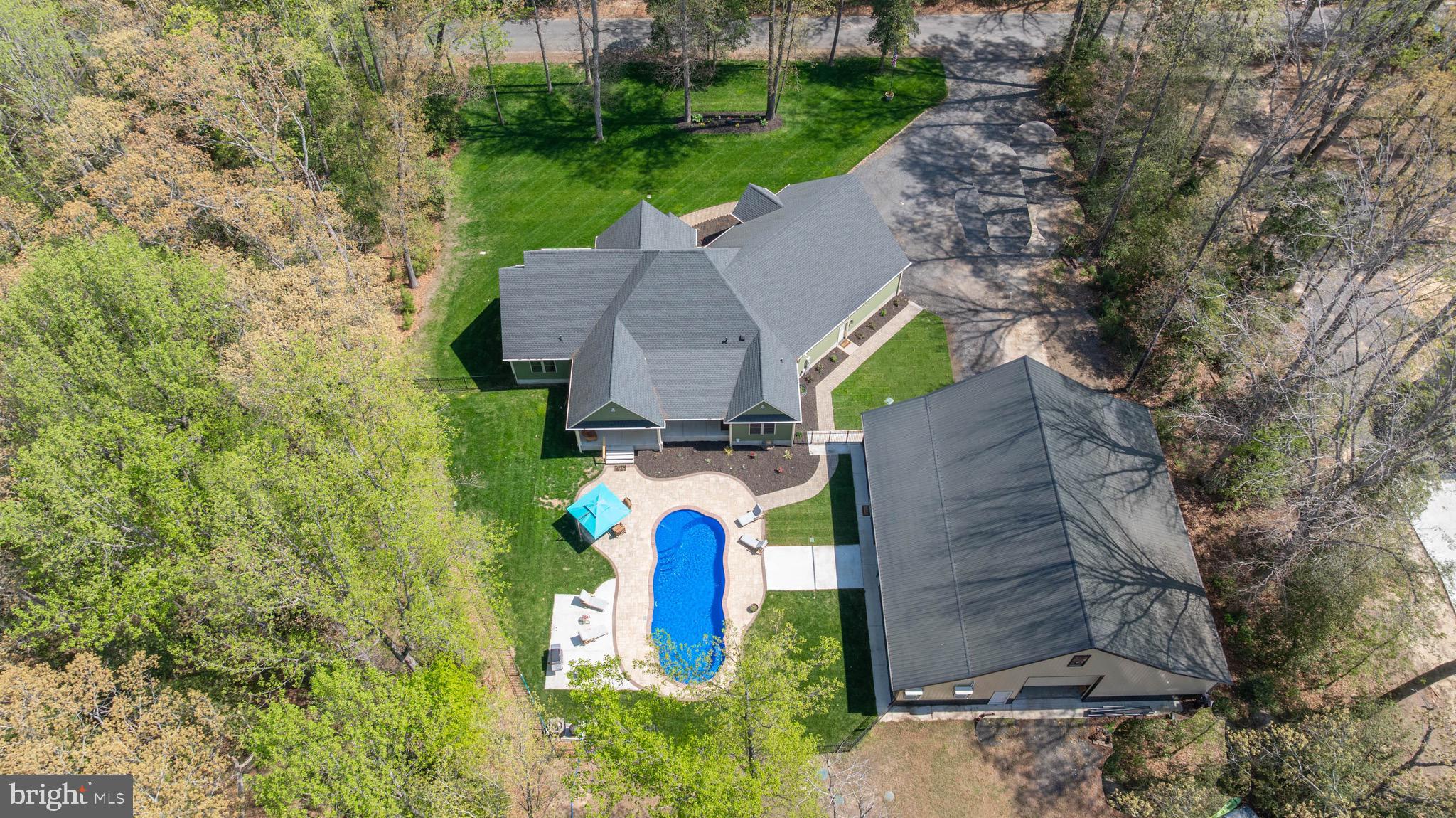 DEEP BRANCH FOREST - Residential