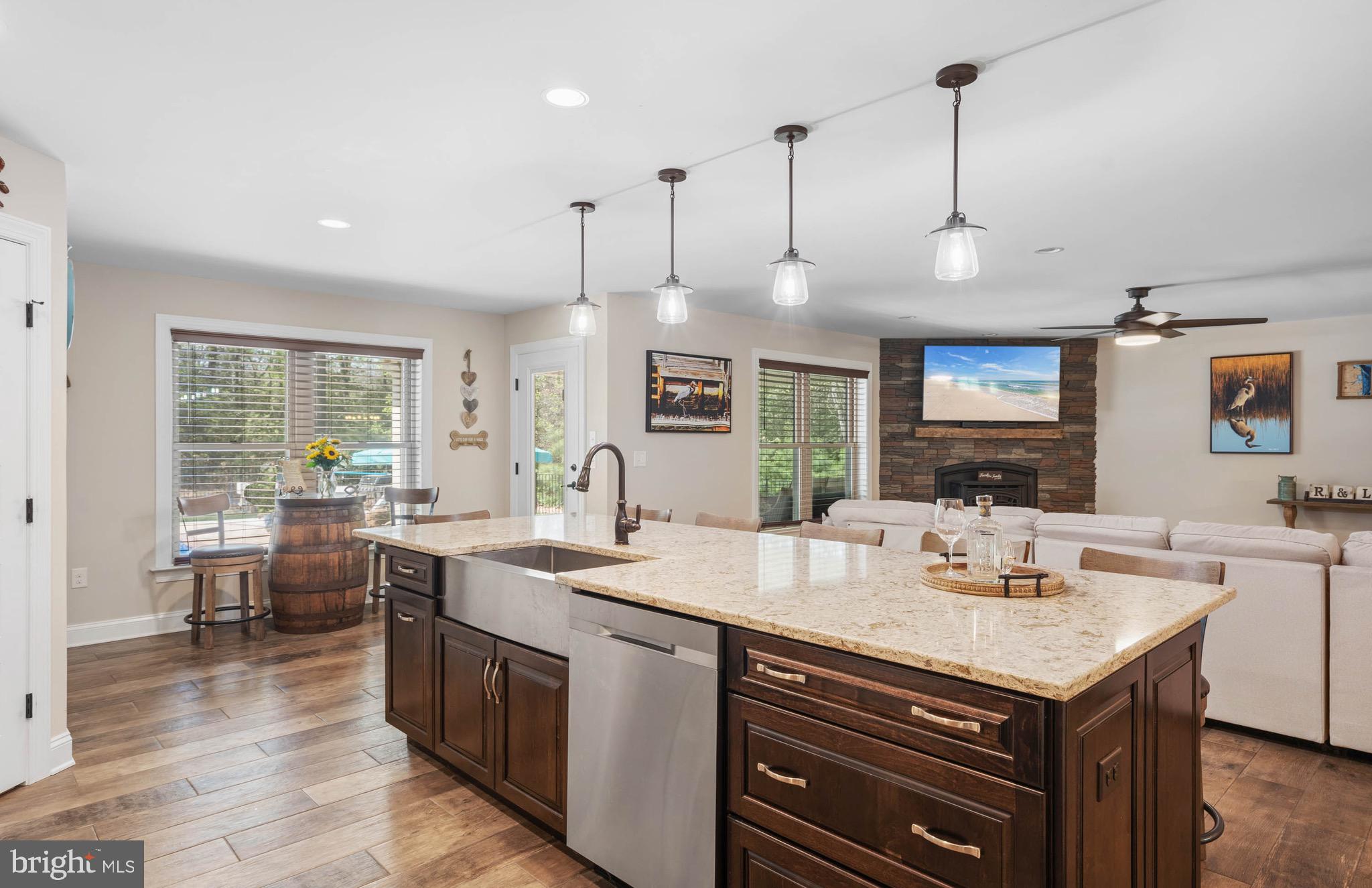 DEEP BRANCH FOREST - Residential