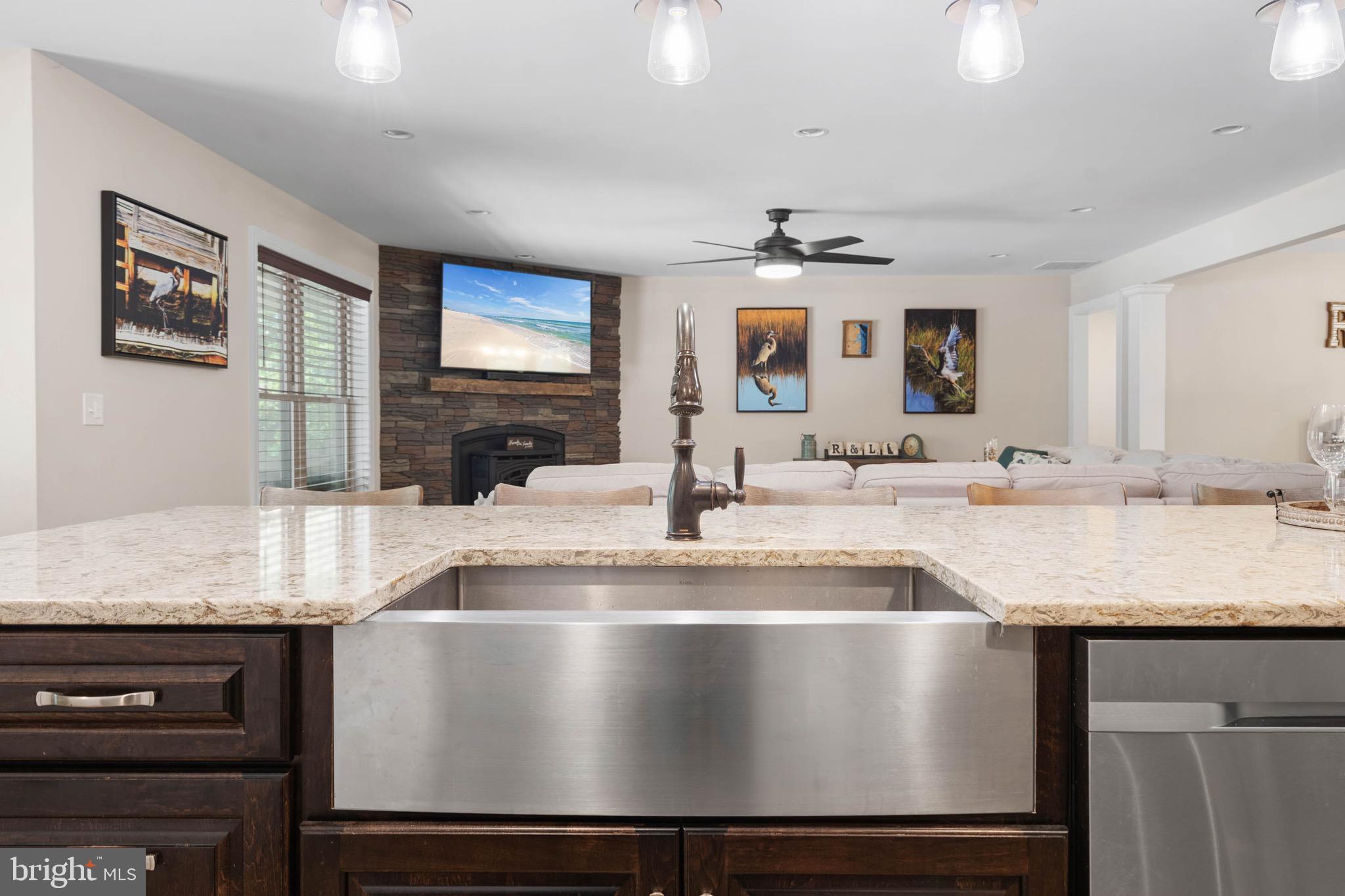 DEEP BRANCH FOREST - Residential