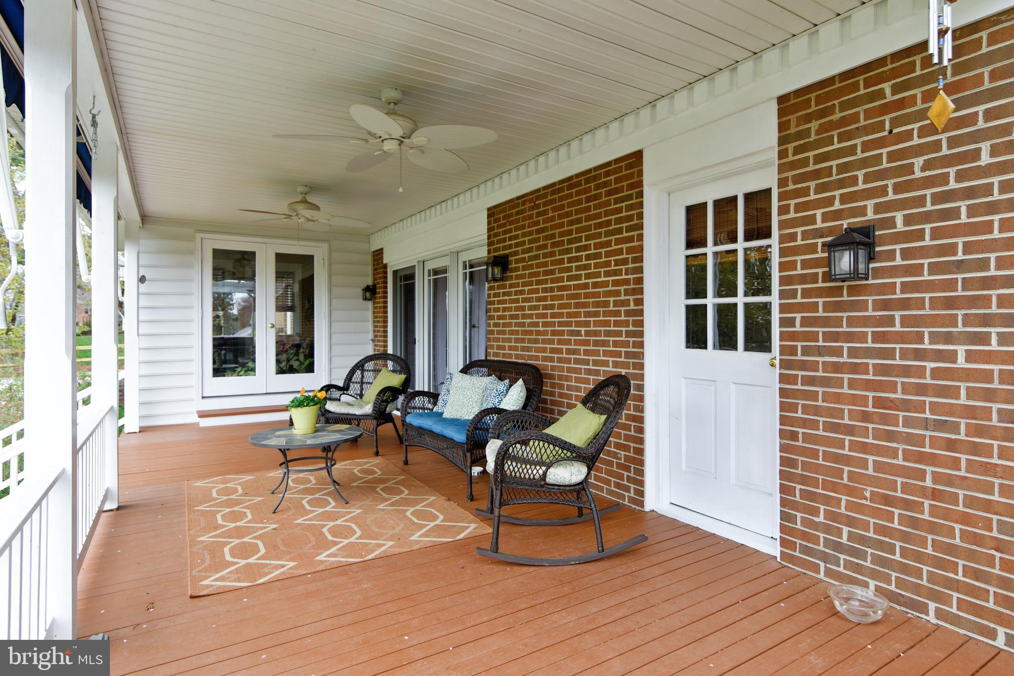 LEESBURG - Residential