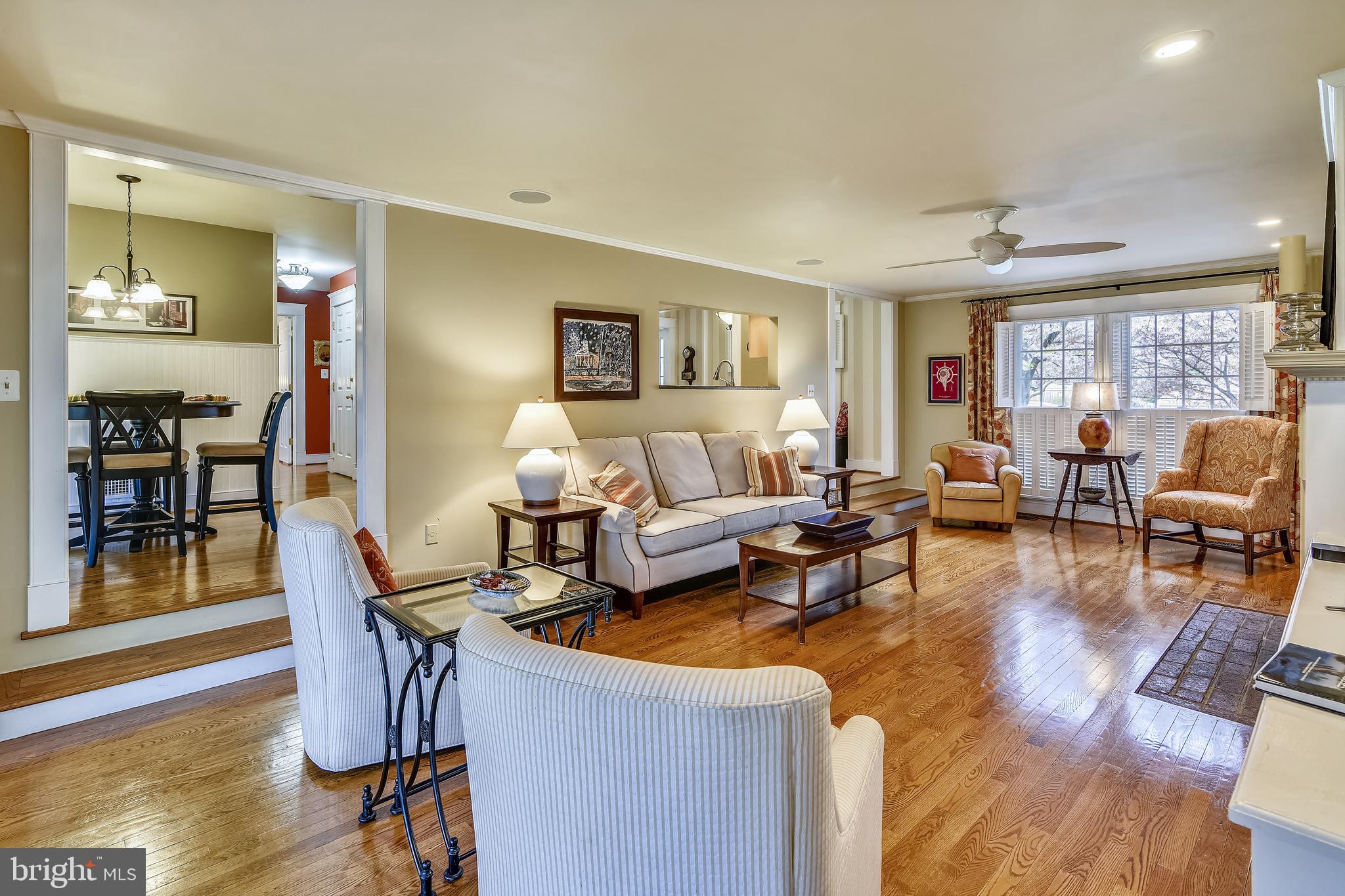 LEESBURG - Residential