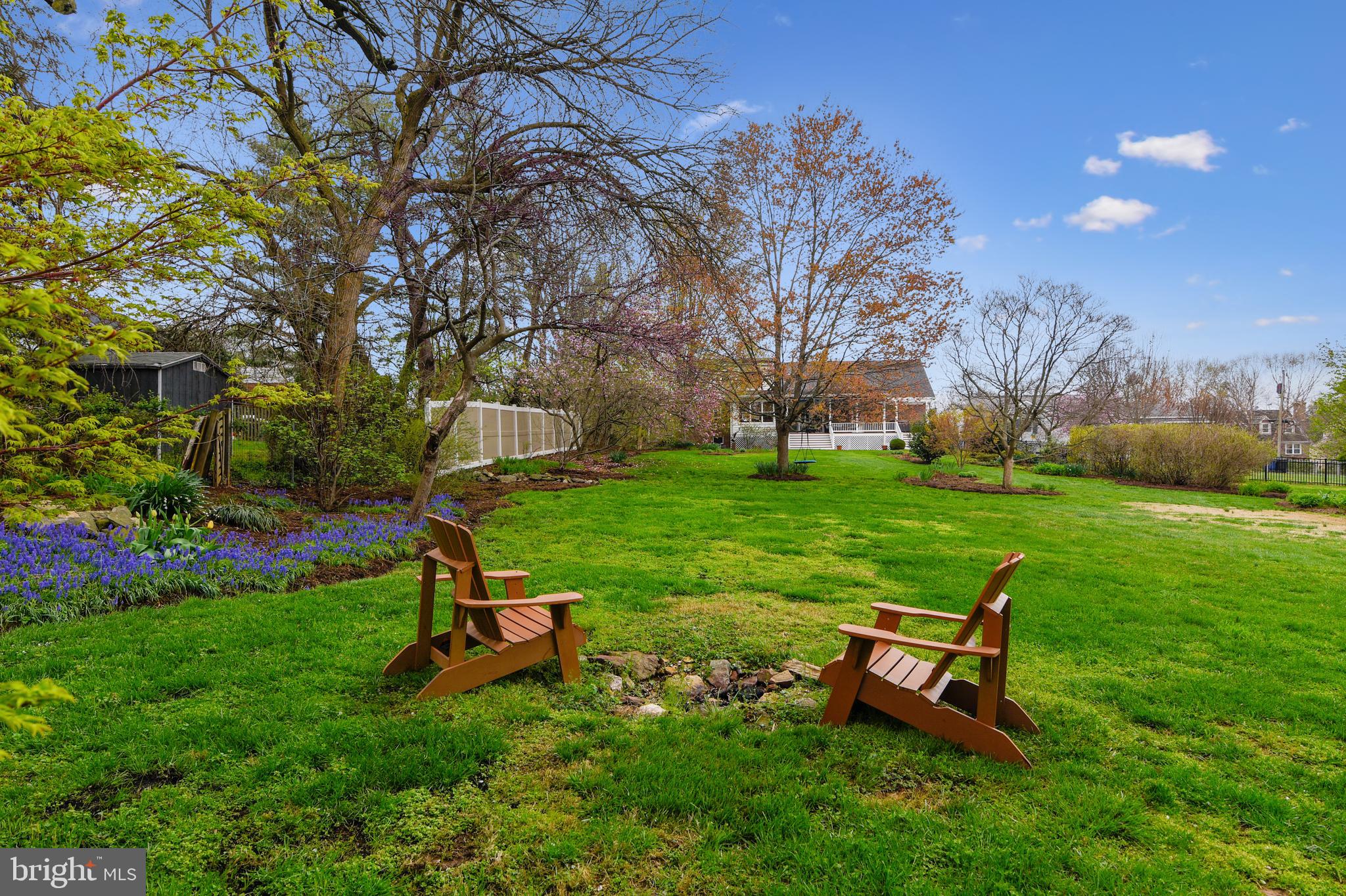 LEESBURG - Residential