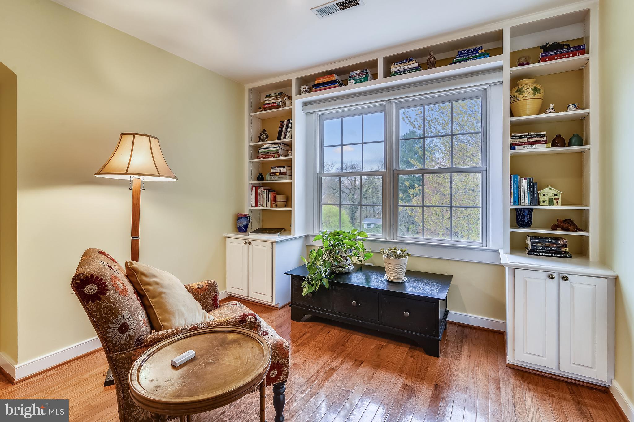 LEESBURG - Residential