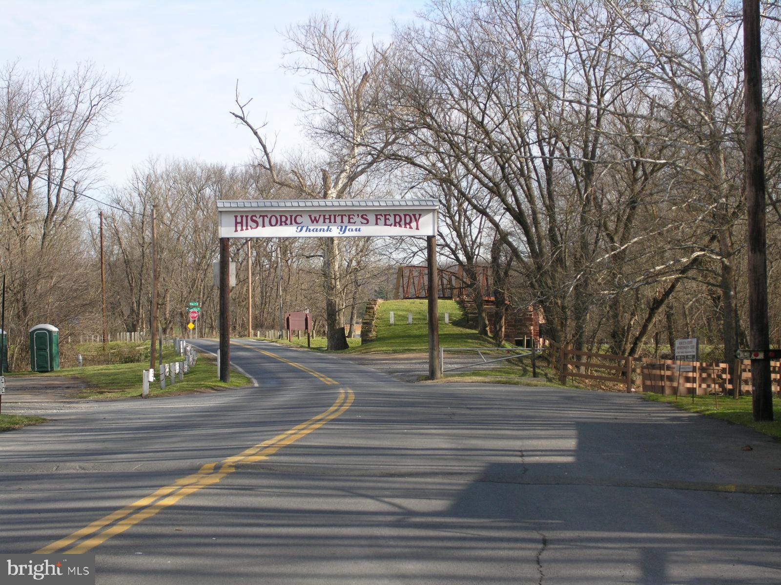 LEESBURG - Residential