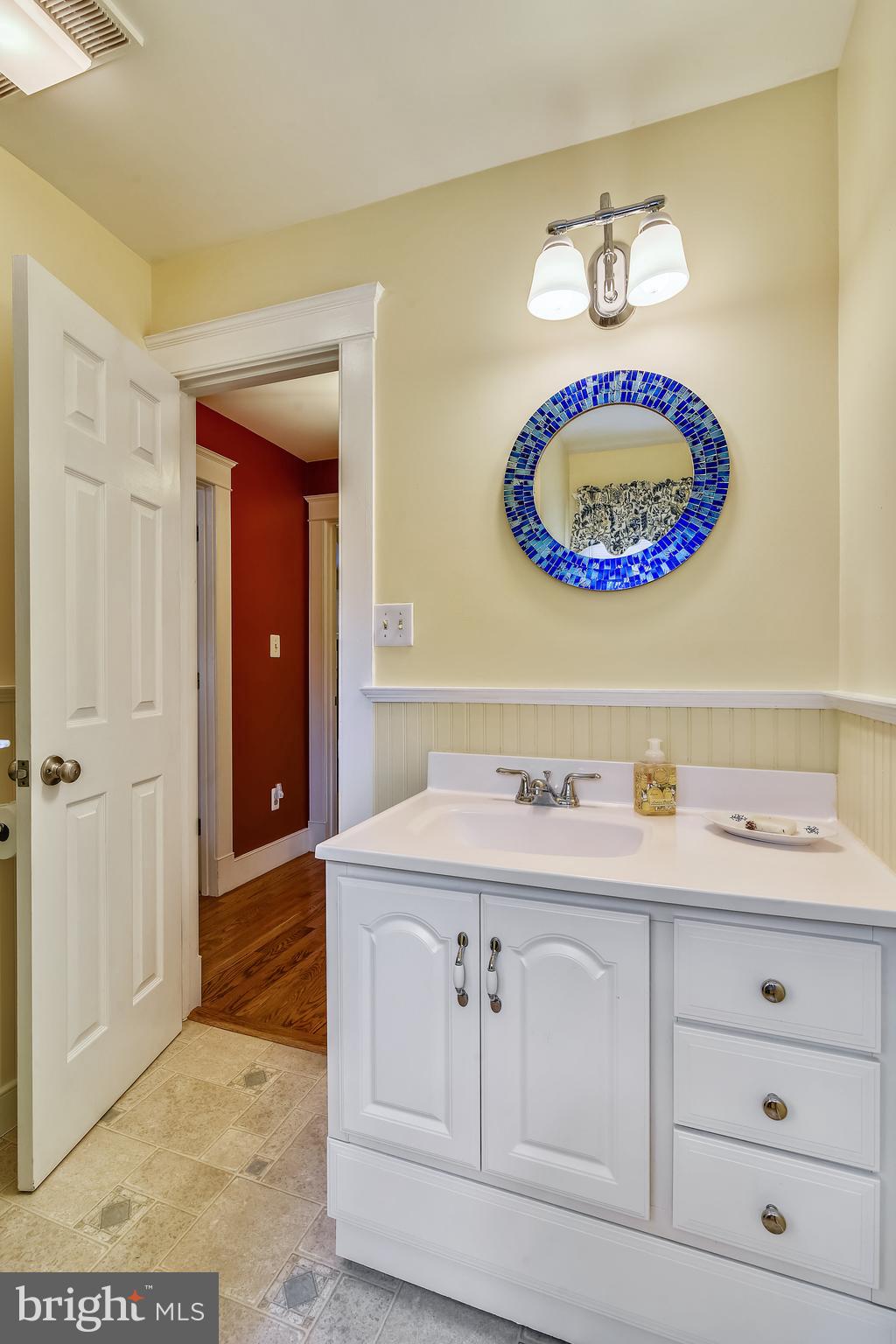 LEESBURG - Residential