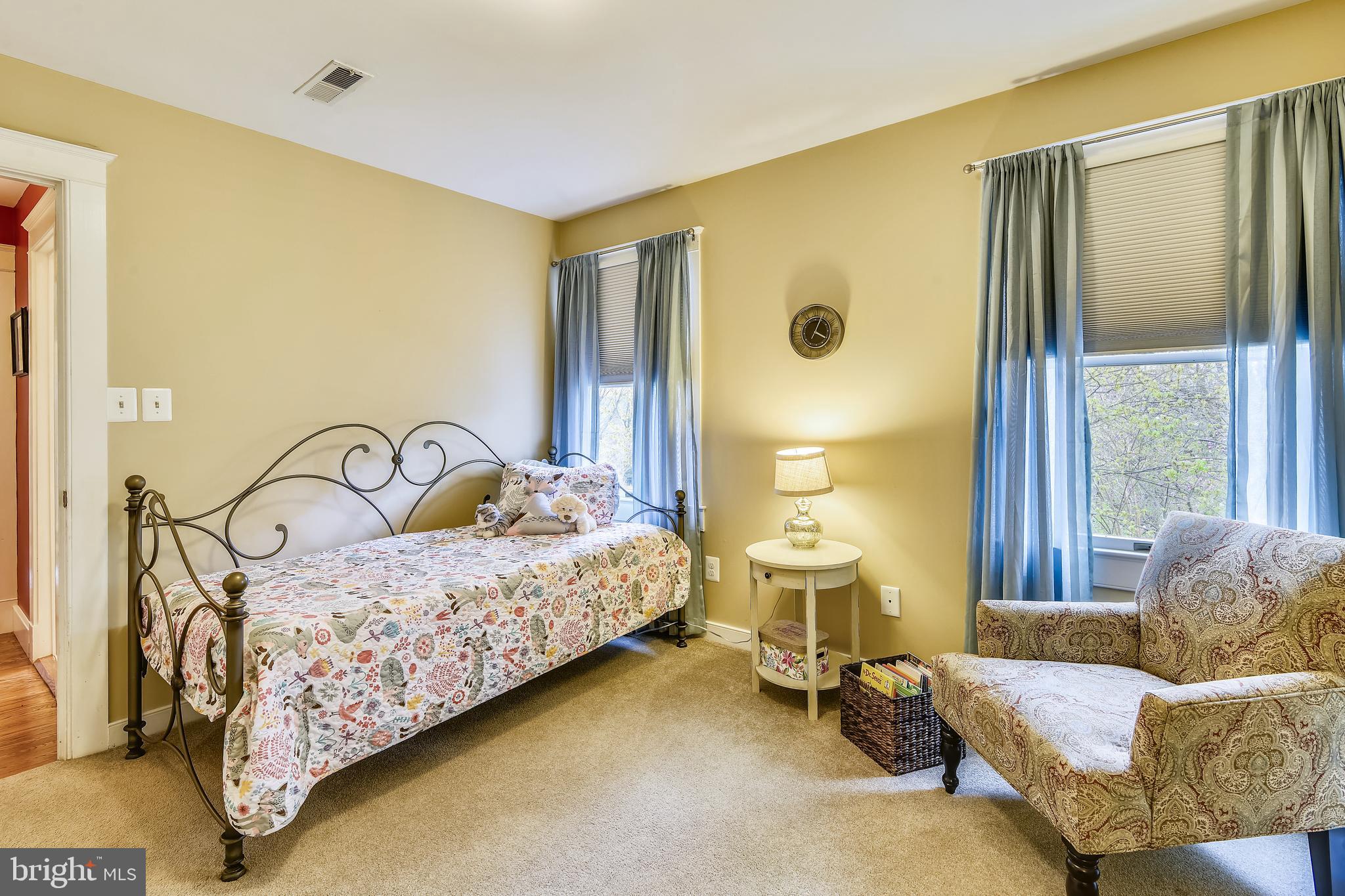 LEESBURG - Residential