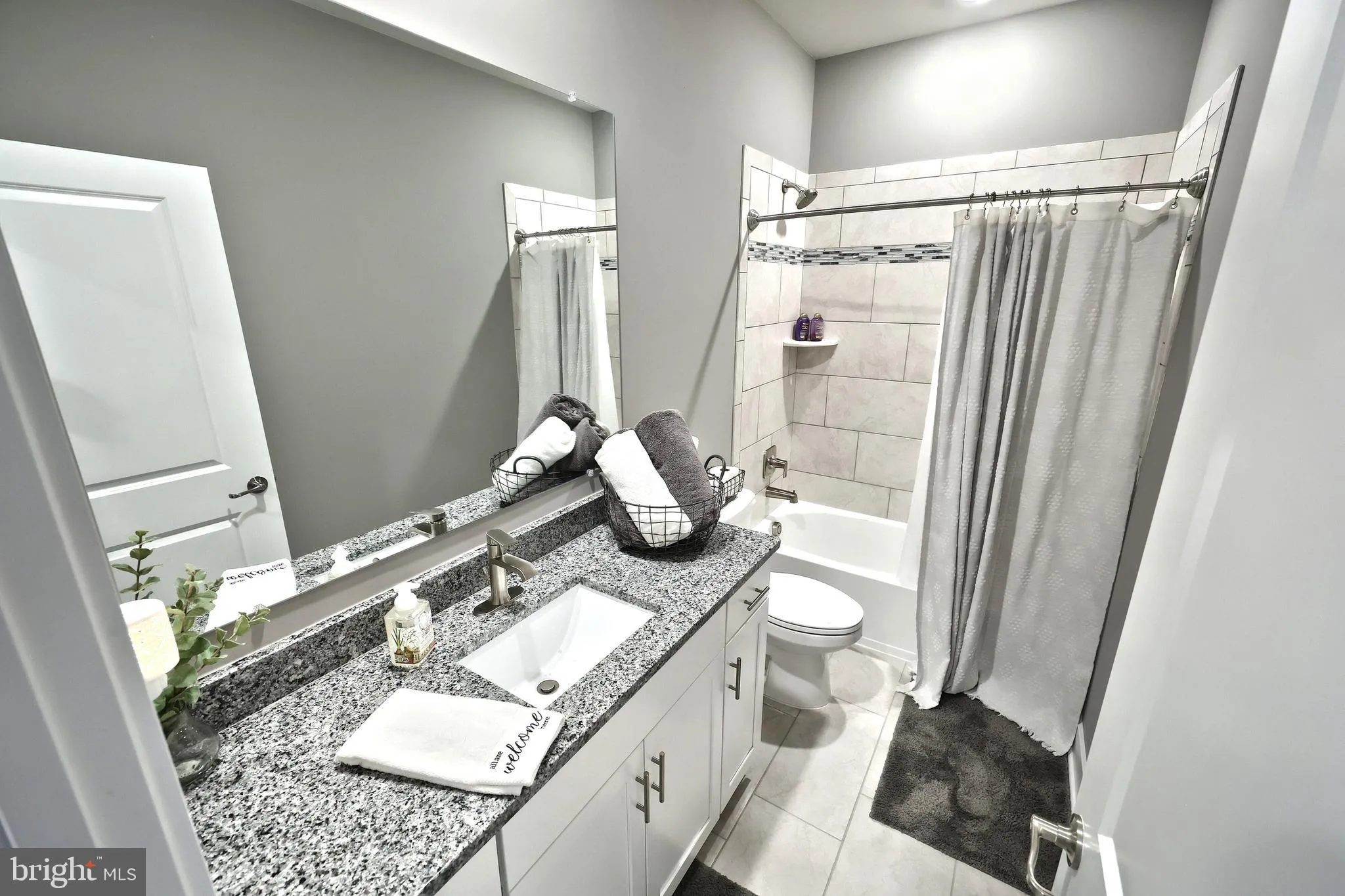 Gettysburg, Pennsylvania 17325, United States, 4 Bedrooms Bedrooms, ,4 BathroomsBathrooms,Residential,Active,108412