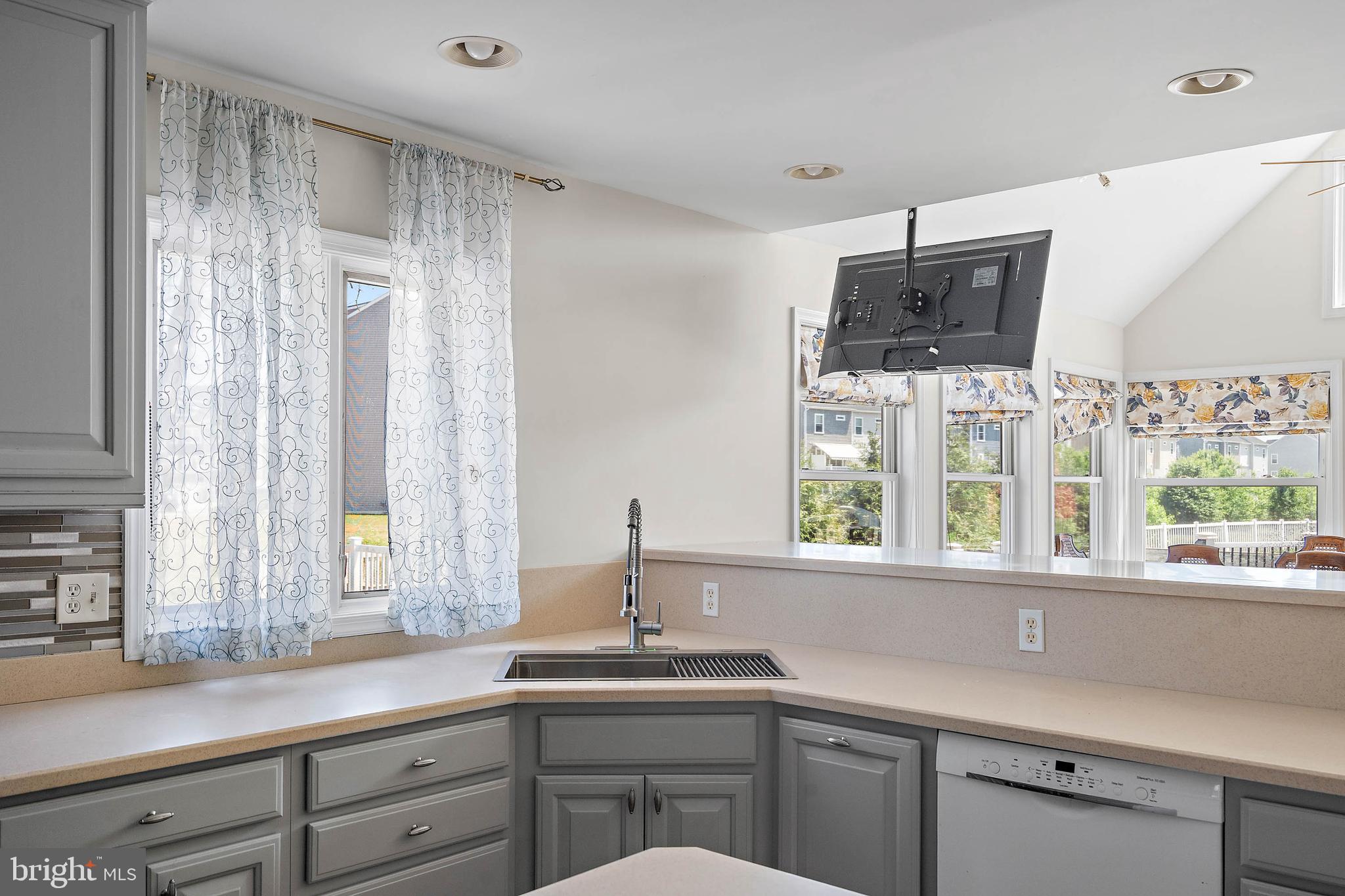 MEADOW DRIVE I AND II - Residential