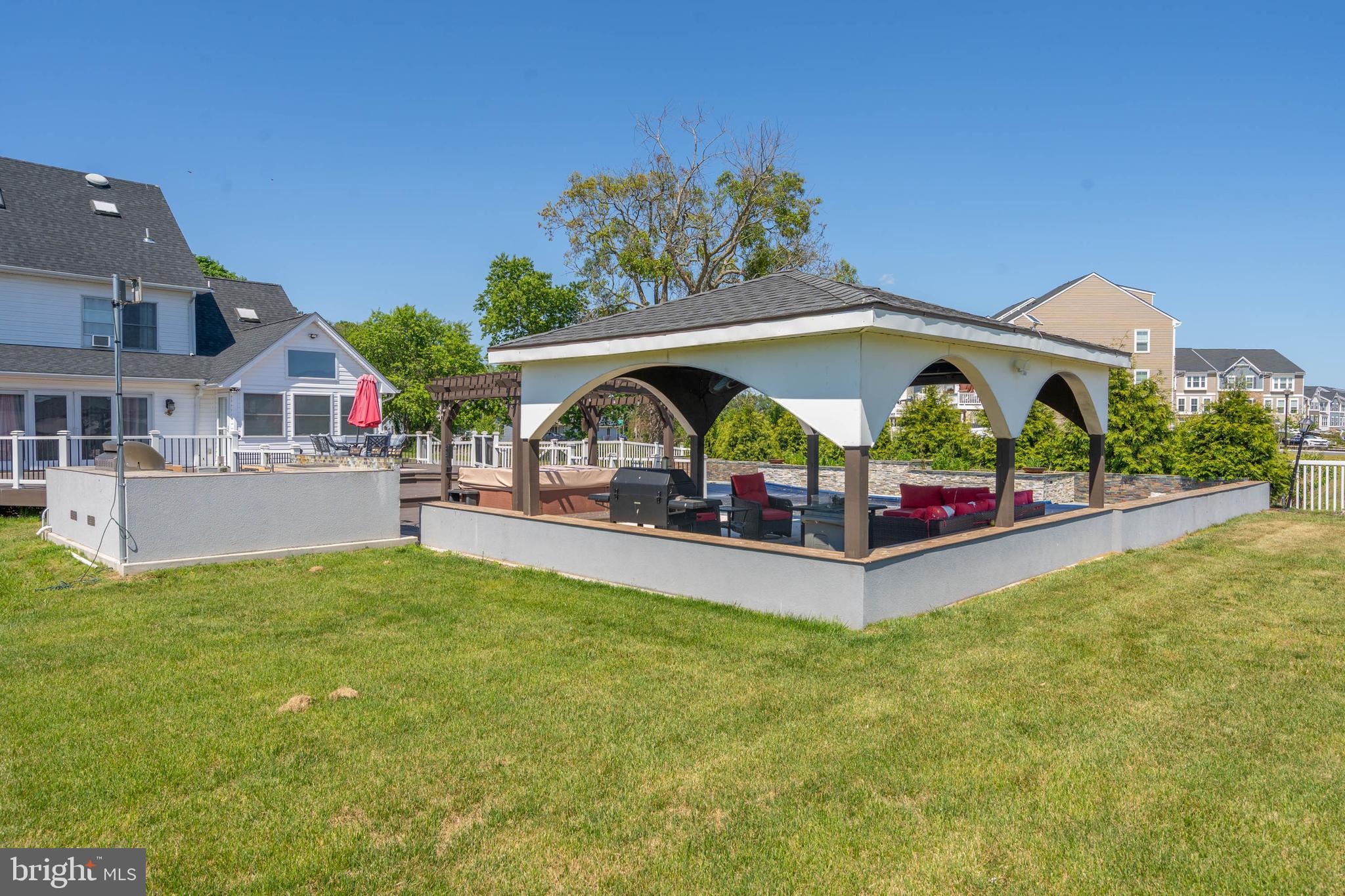 MEADOW DRIVE I AND II - Residential