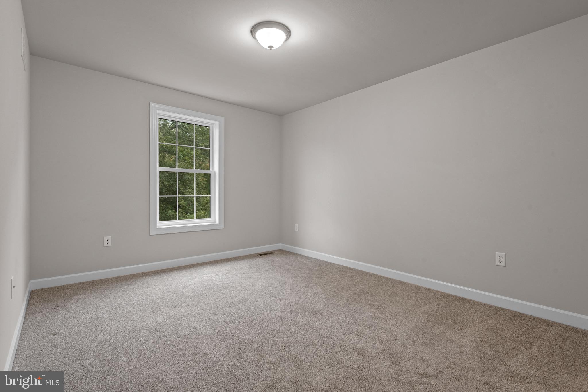 WOODLAND HILLS - Residential