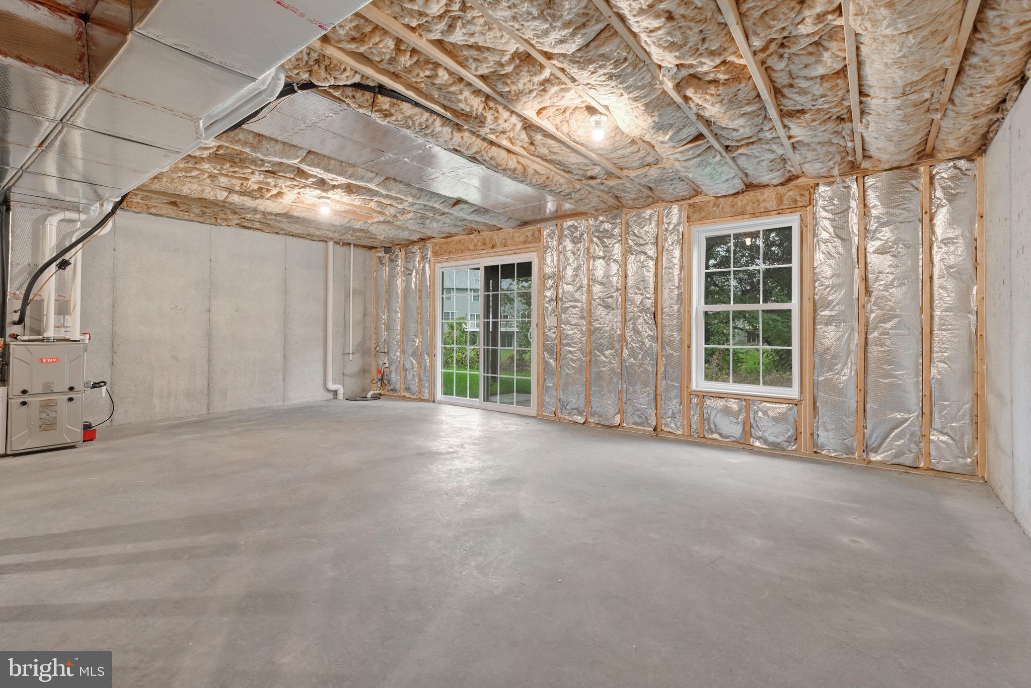 WOODLAND HILLS - Residential