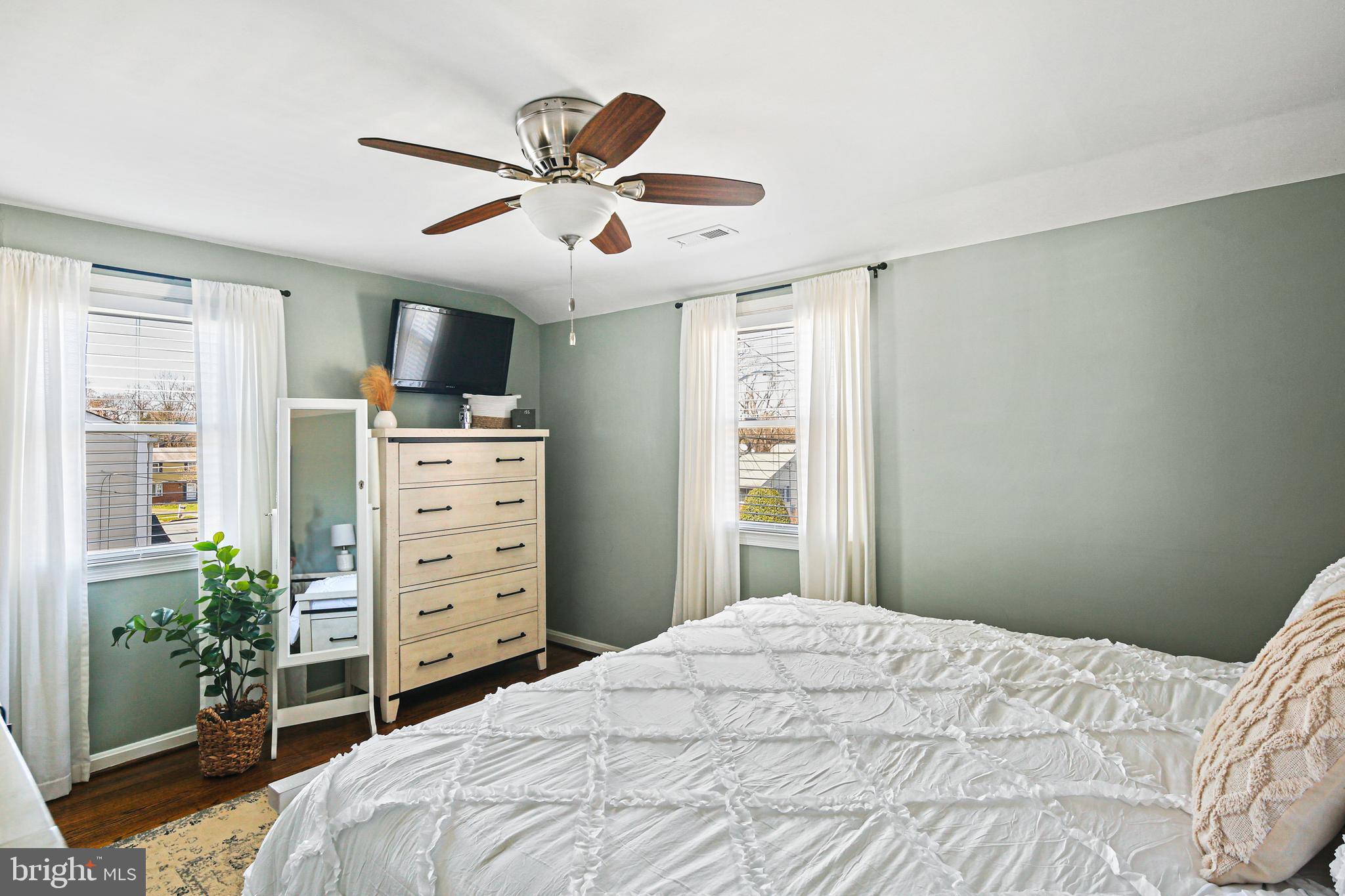 NORHURST - Residential