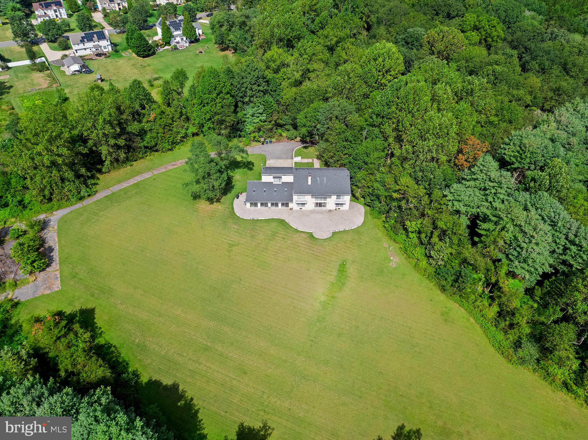 2523 KINGS HWY