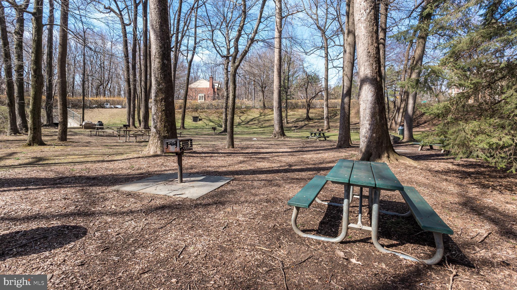 GROSVENOR PARK - Residential