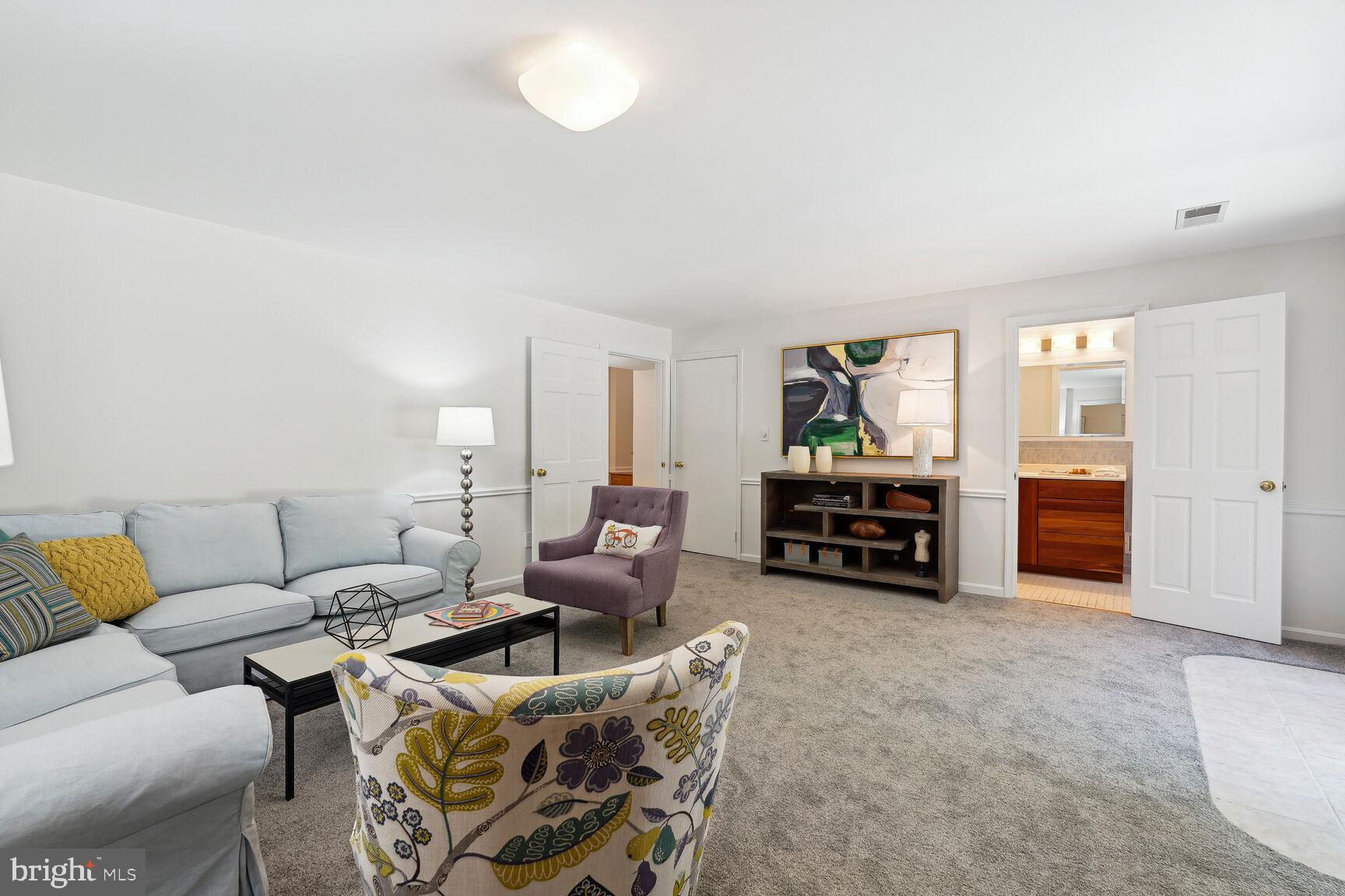 KENWOOD PARK - Residential