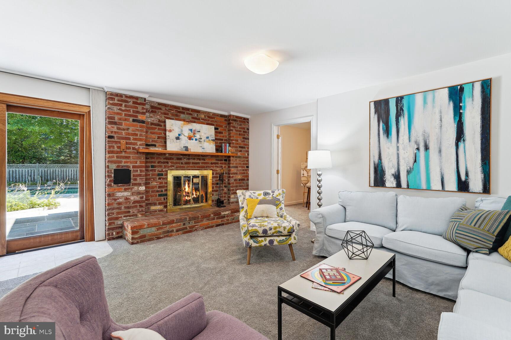 KENWOOD PARK - Residential