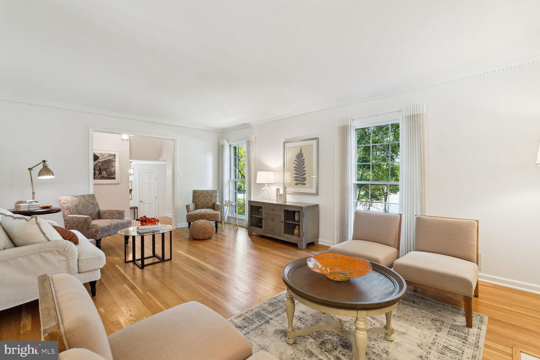 KENWOOD PARK - Residential