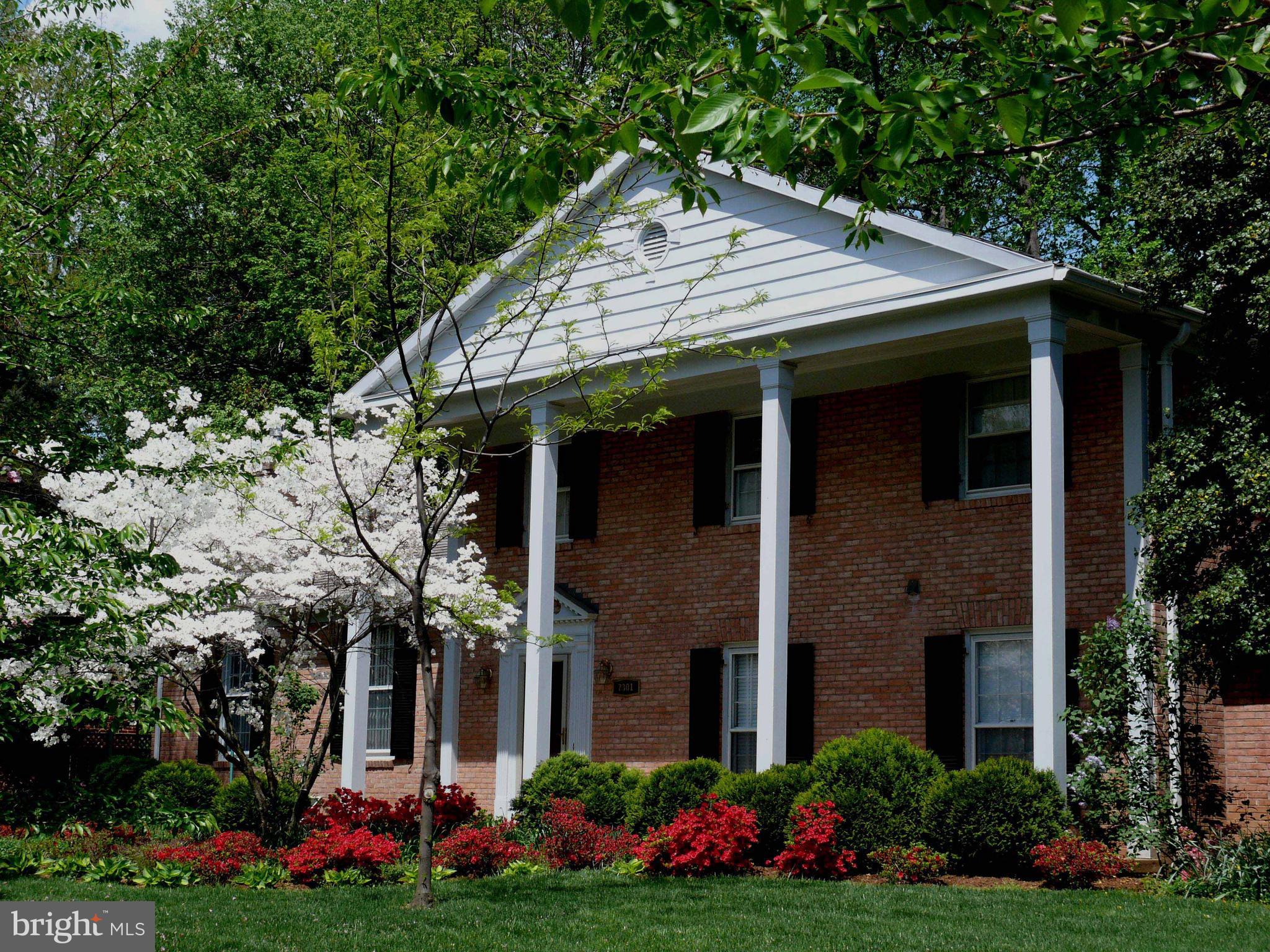 KENWOOD PARK - Residential