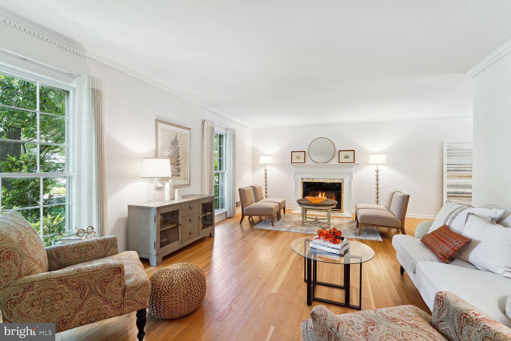 KENWOOD PARK - Residential