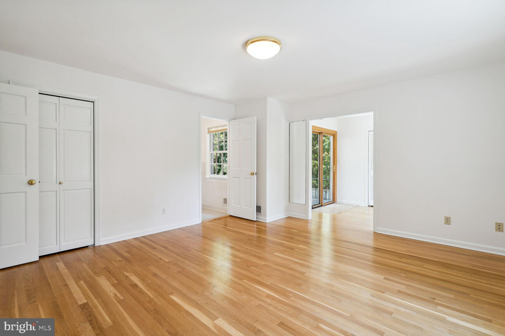 KENWOOD PARK - Residential