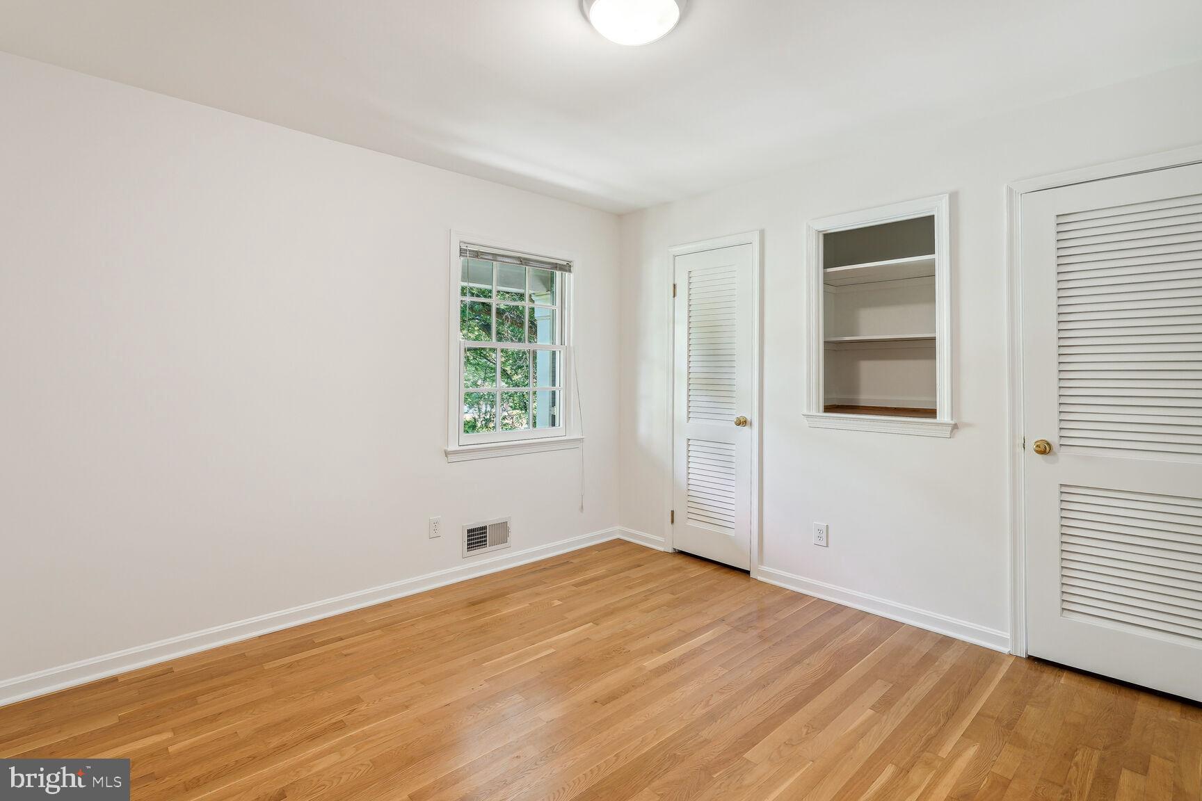 KENWOOD PARK - Residential