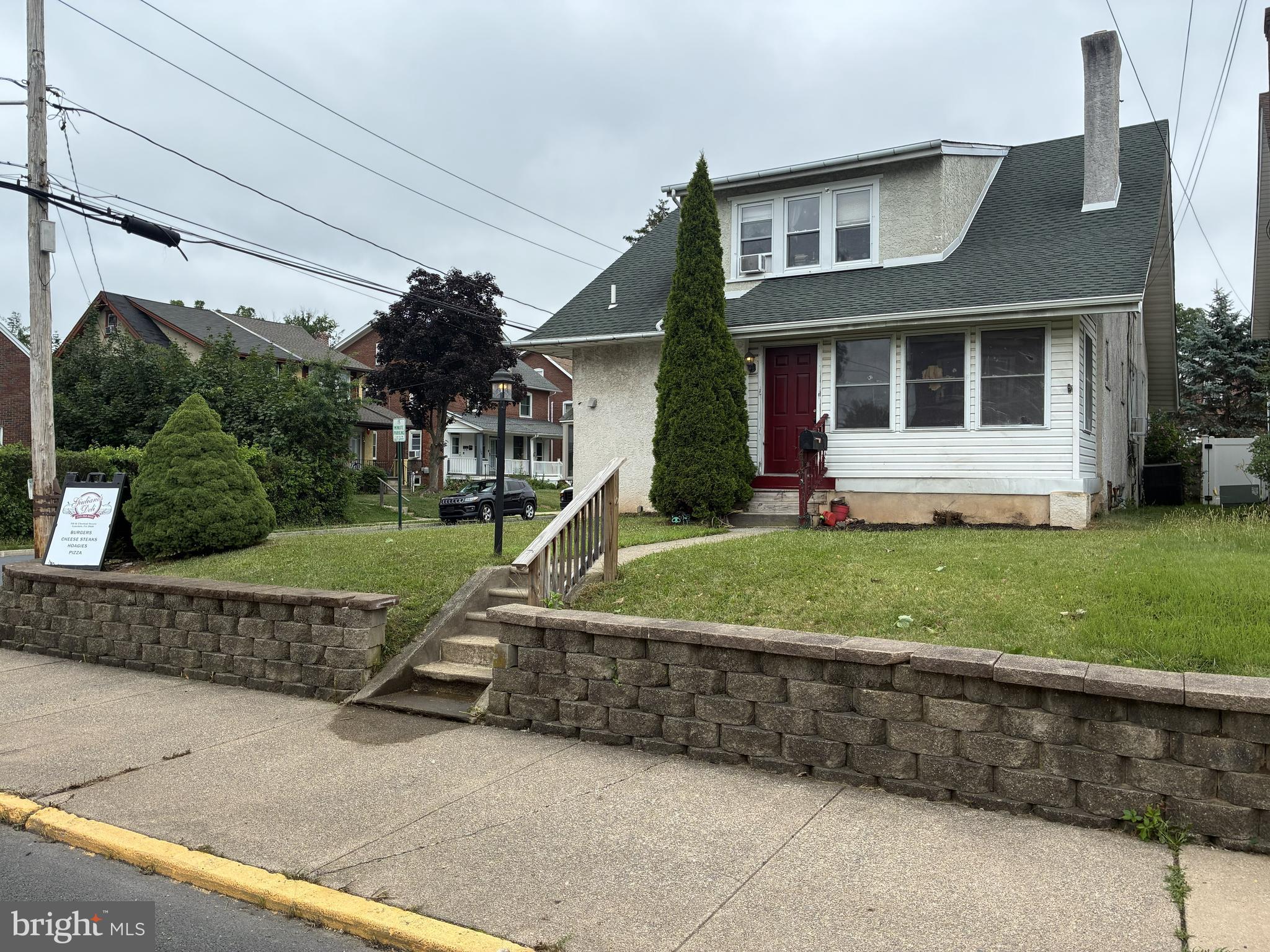 427 N CHESTNUT STREET
