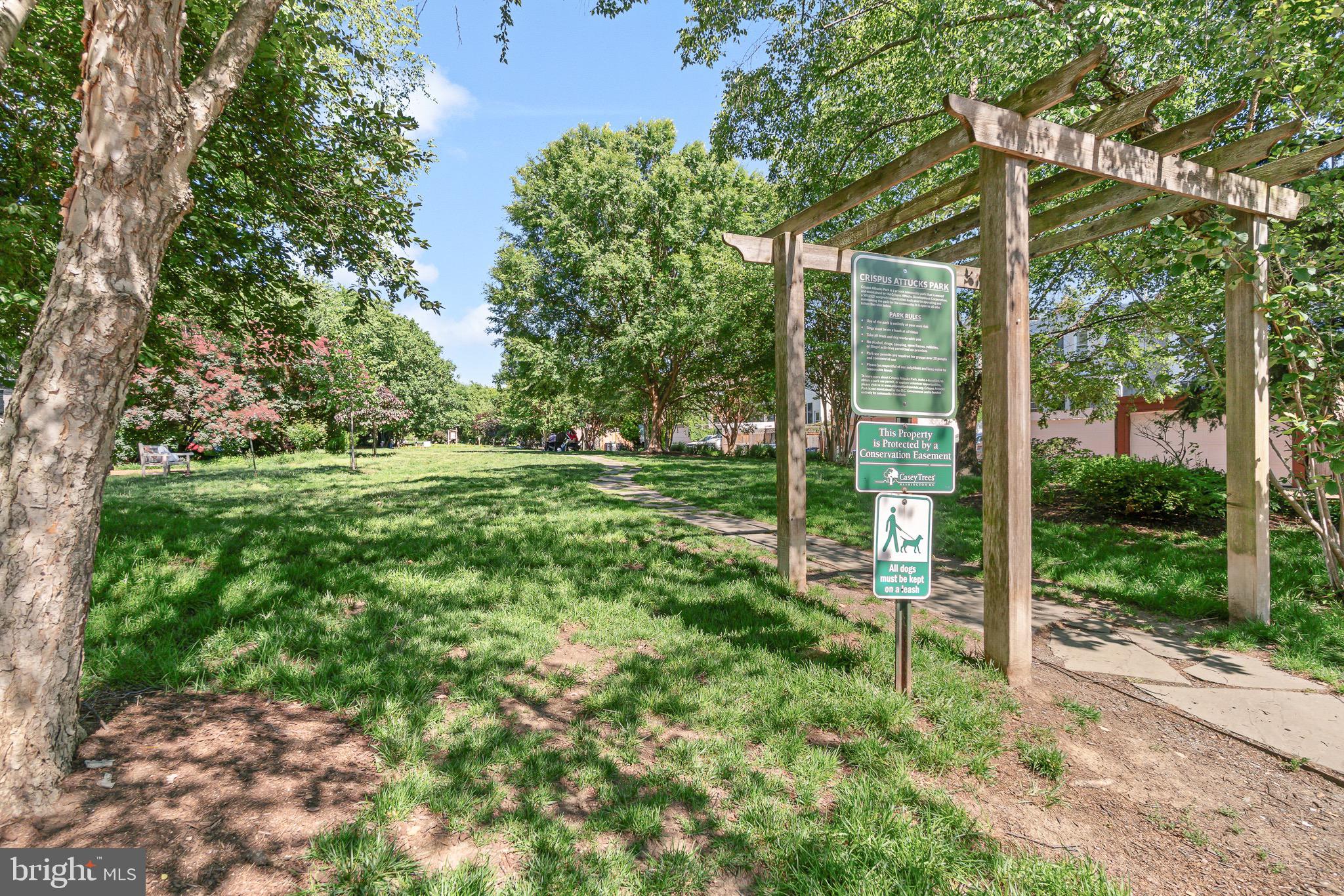 1929 1ST STREET NW T3
