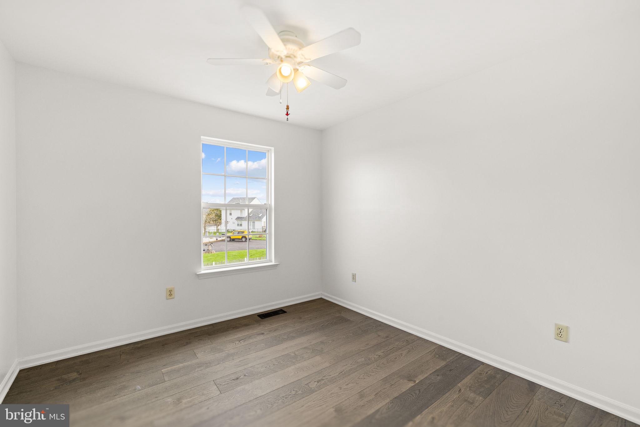 TOLLGATE LANDING - Residential