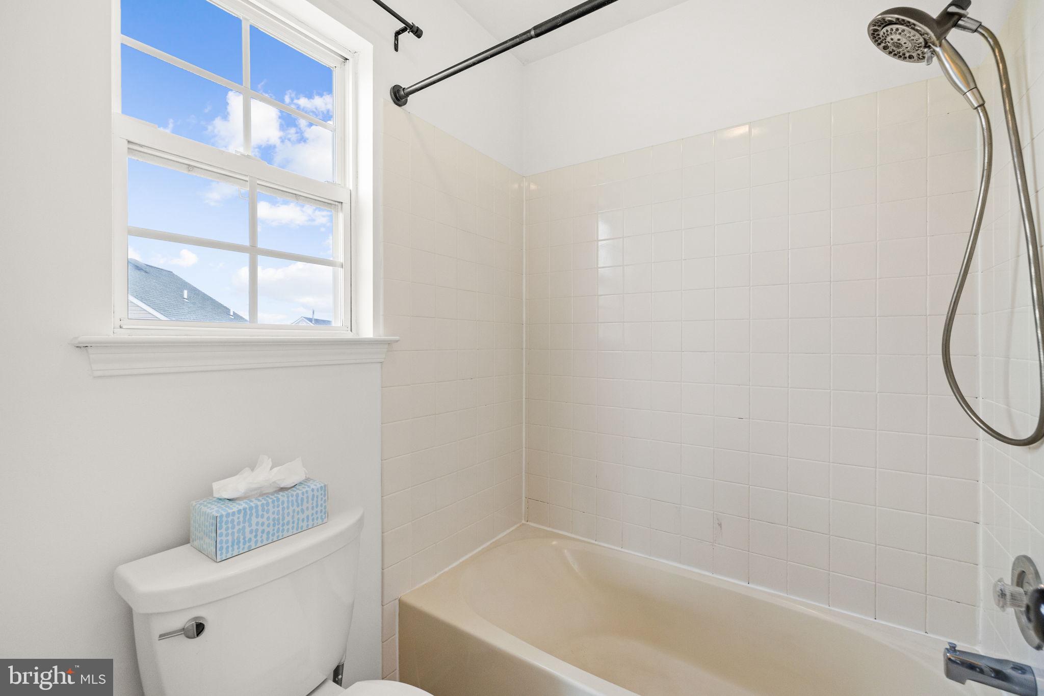 TOLLGATE LANDING - Residential