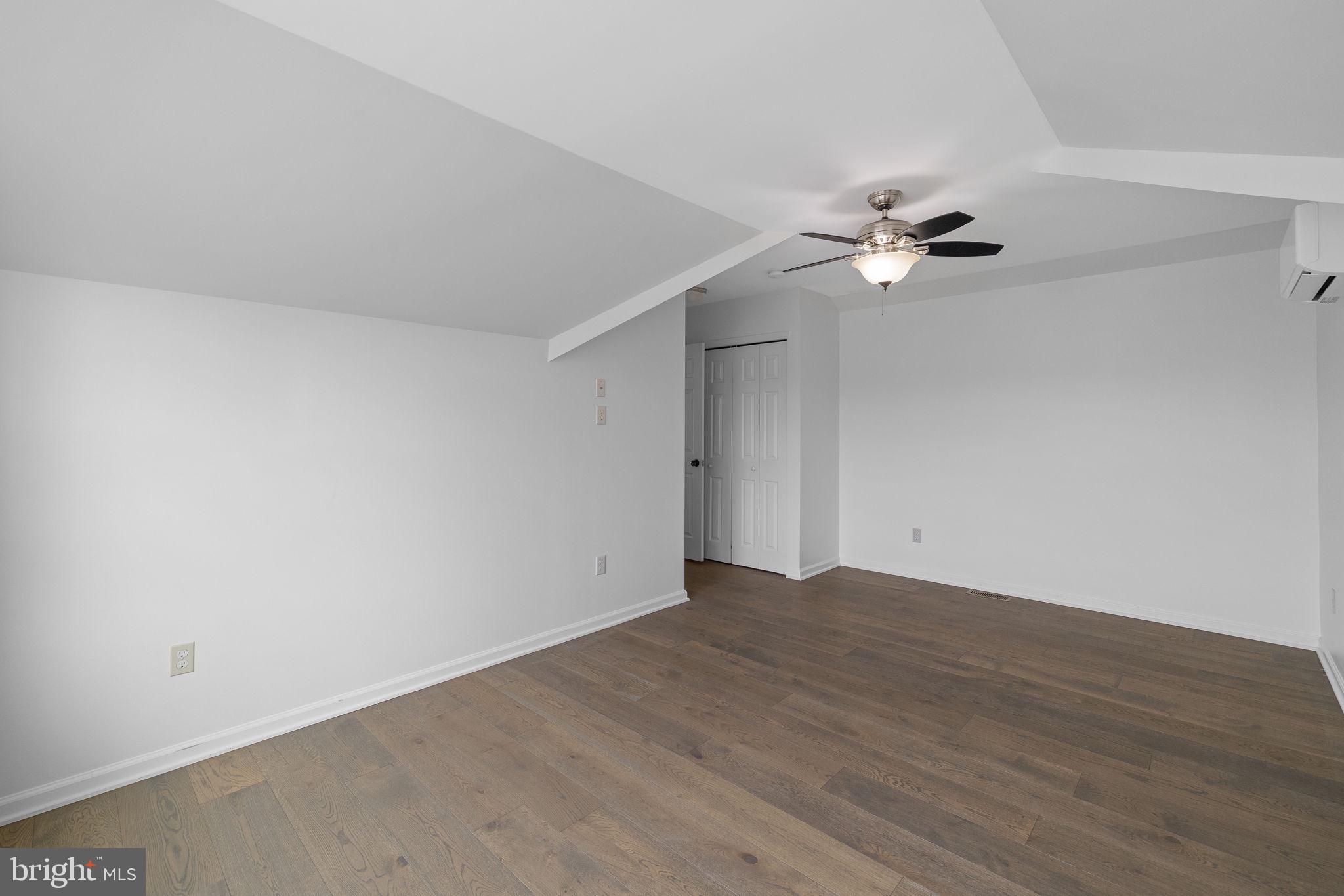 TOLLGATE LANDING - Residential