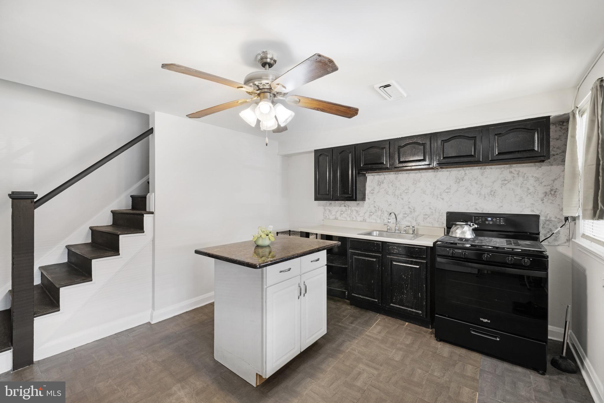 PARKSIDE GARDENS - Residential