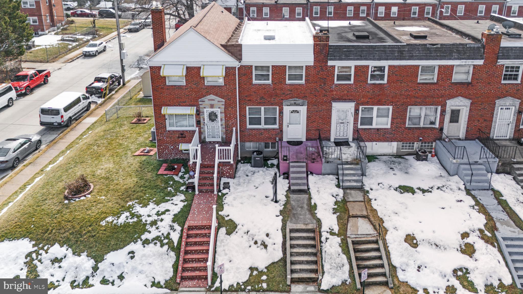 PARKSIDE GARDENS - Residential