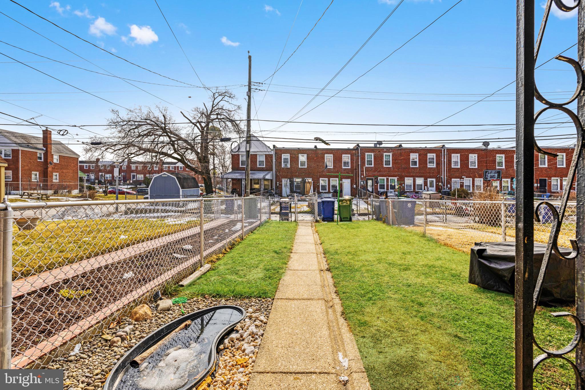 PARKSIDE GARDENS - Residential